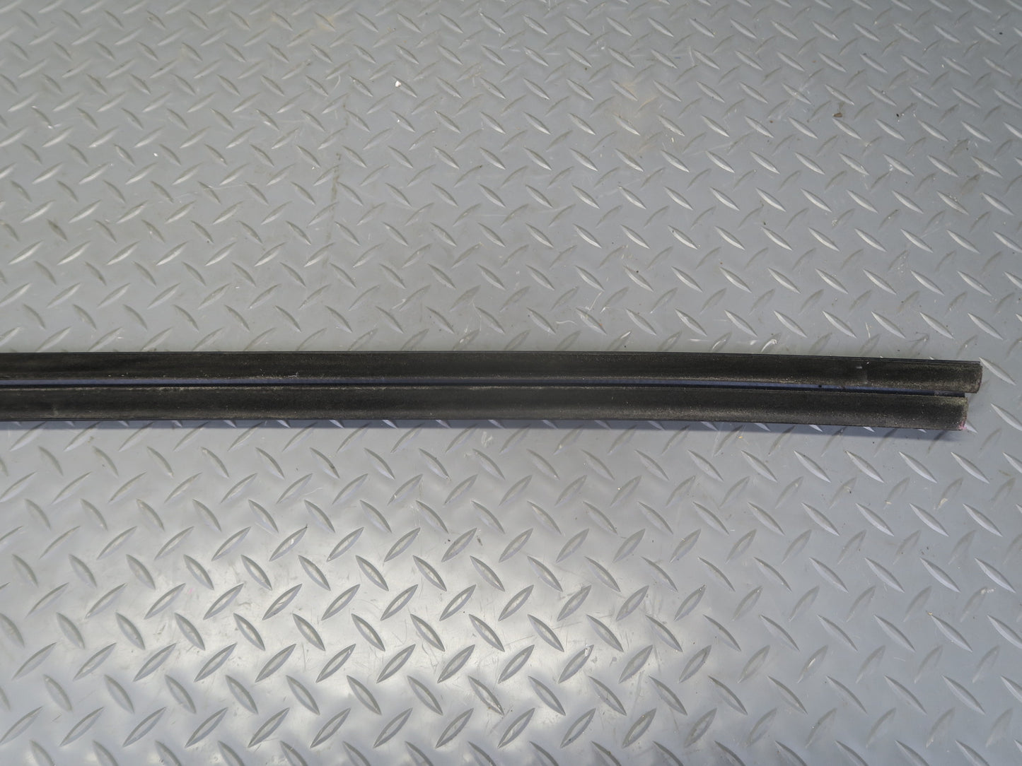 2016-2019 Tesla Model S 75D Front Right Passenger Side Door Chrome Molding