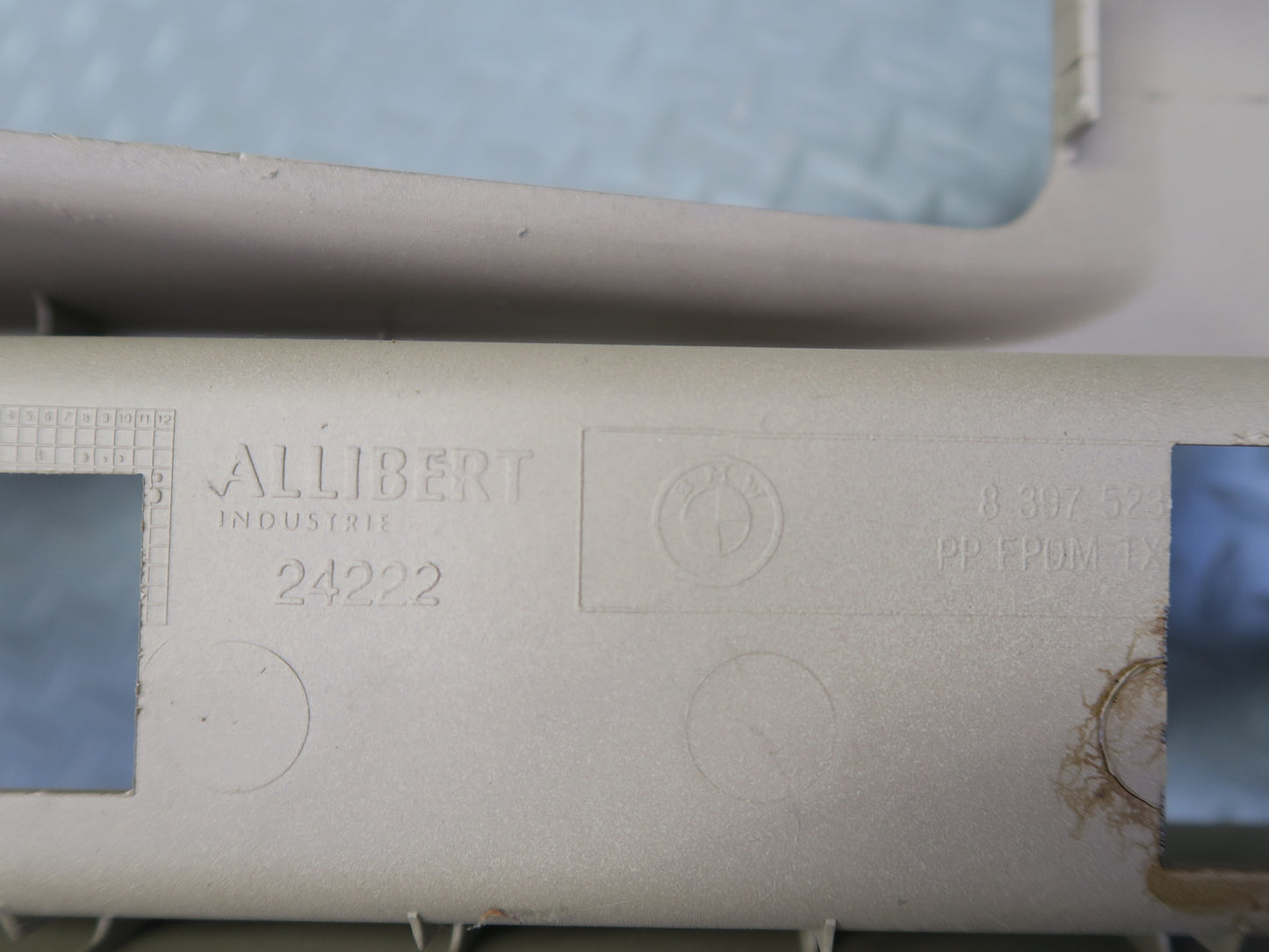 96-02 BMW E36/7 Z3 Roadster Center Console Trim Cover Panel Beige OEM