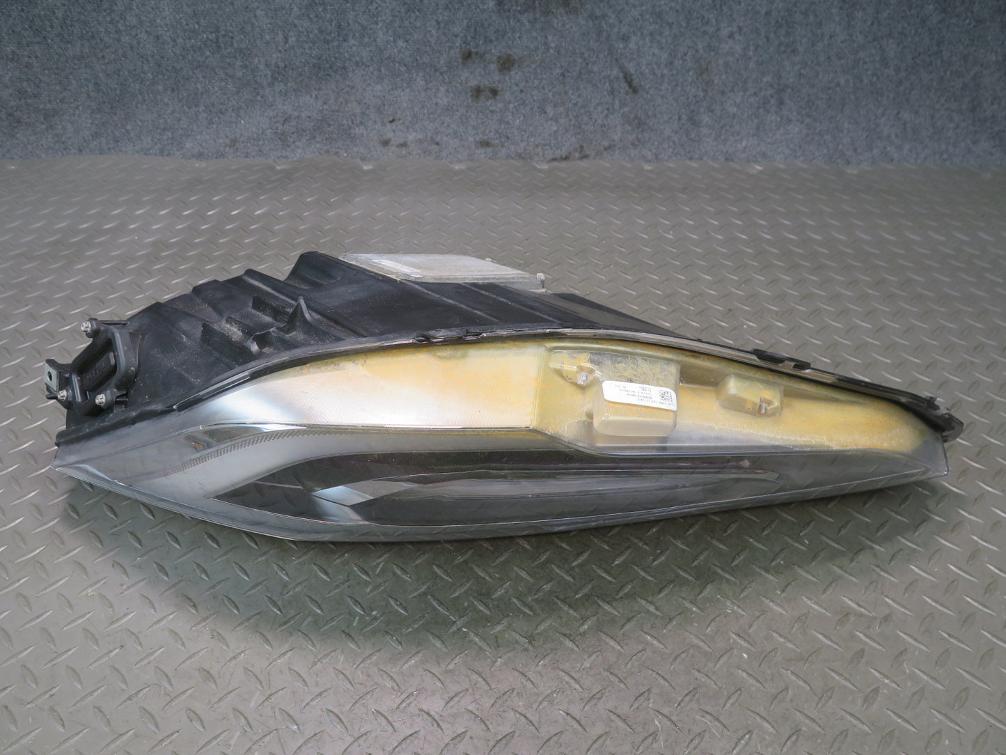 2016-2019 Tesla Model S 75D Front Left Driver Side LED Headlight Lamp Damaged