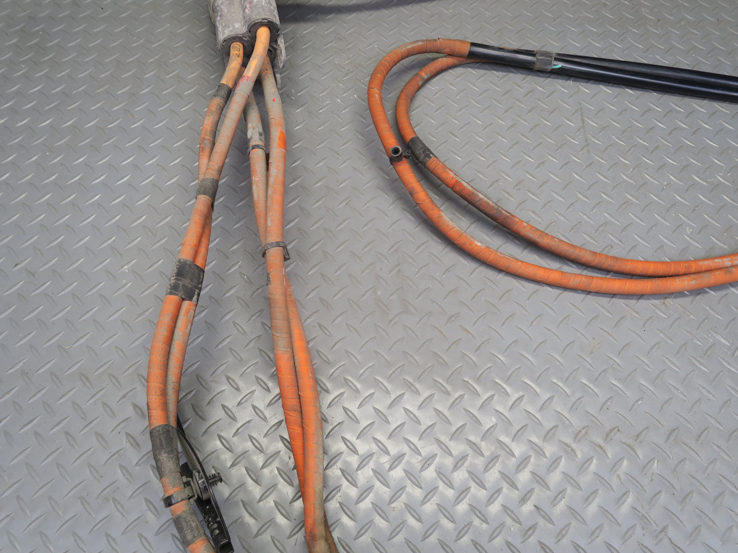 2016-2019 Tesla Model S 75D Rapid Splitter Battery Port & High Voltage Wiring