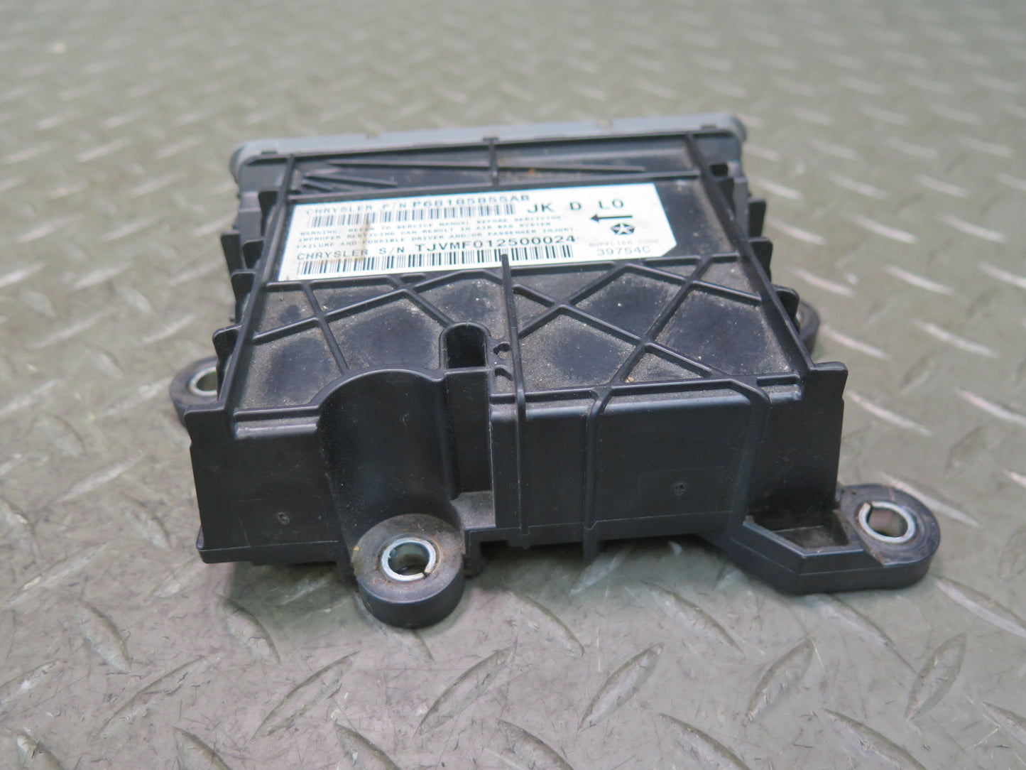 13-18 Jeep Wrangler JK Occupant Restraint Control Module 68185855AB OEM