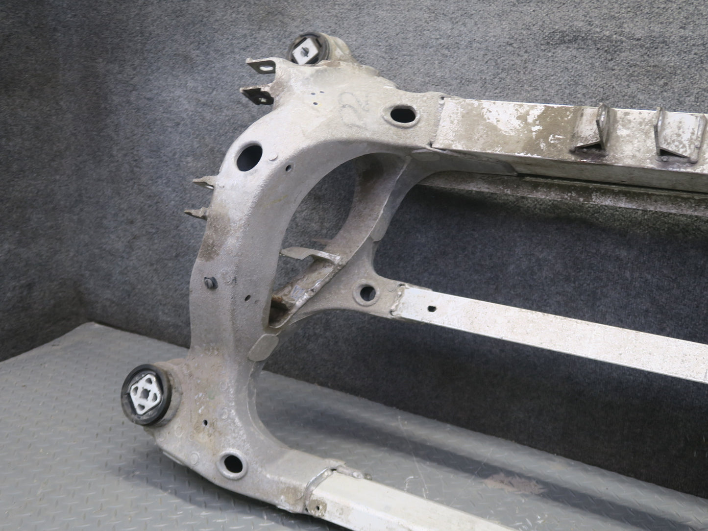 2016-2019 Tesla Model S 75D Rear Subframe Cradle Crossmember Support
