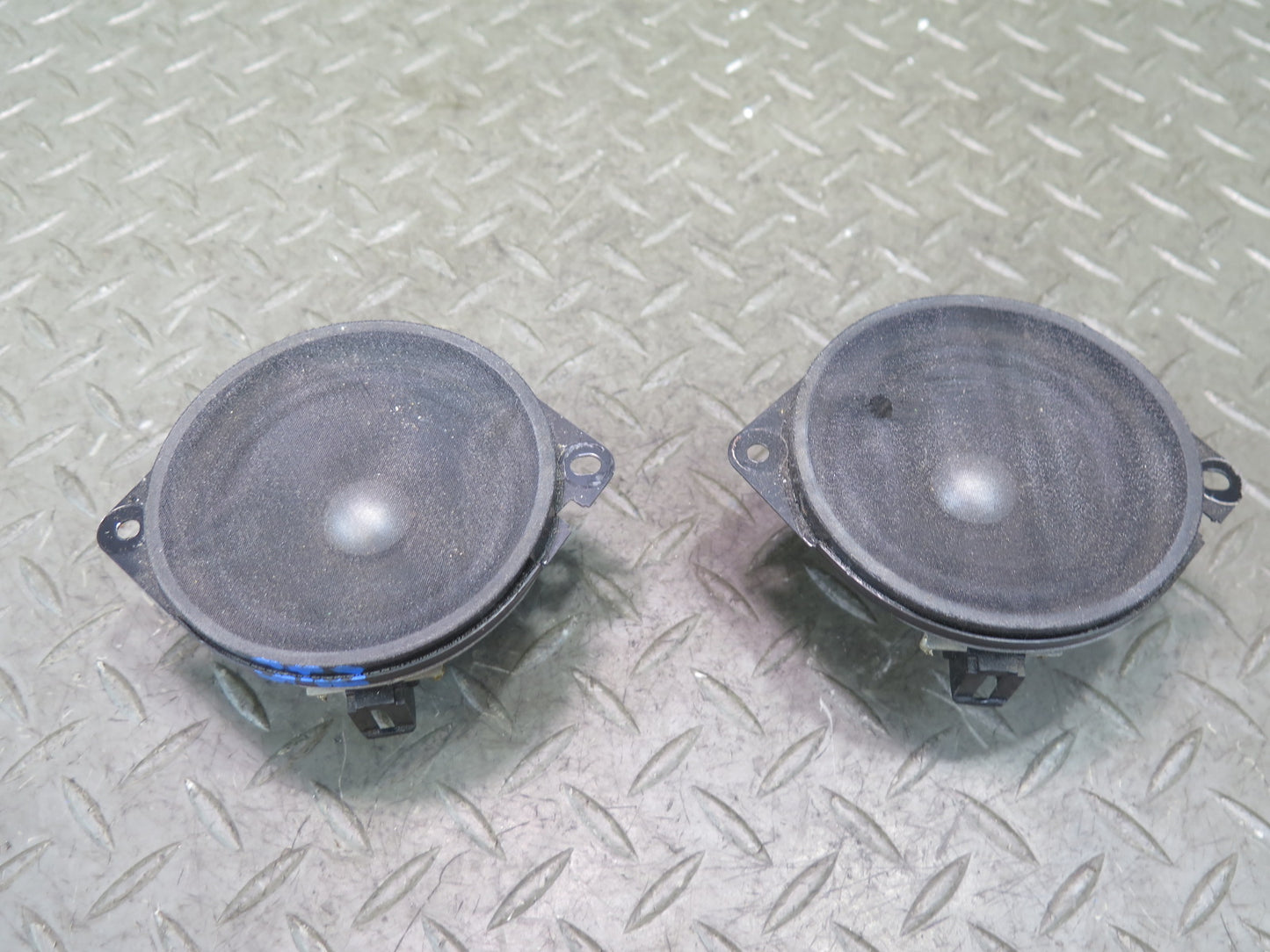 15-18 Jeep Wrangler JK Set of 2 Dash Front Left & Right Speaker 68223392AA OEM