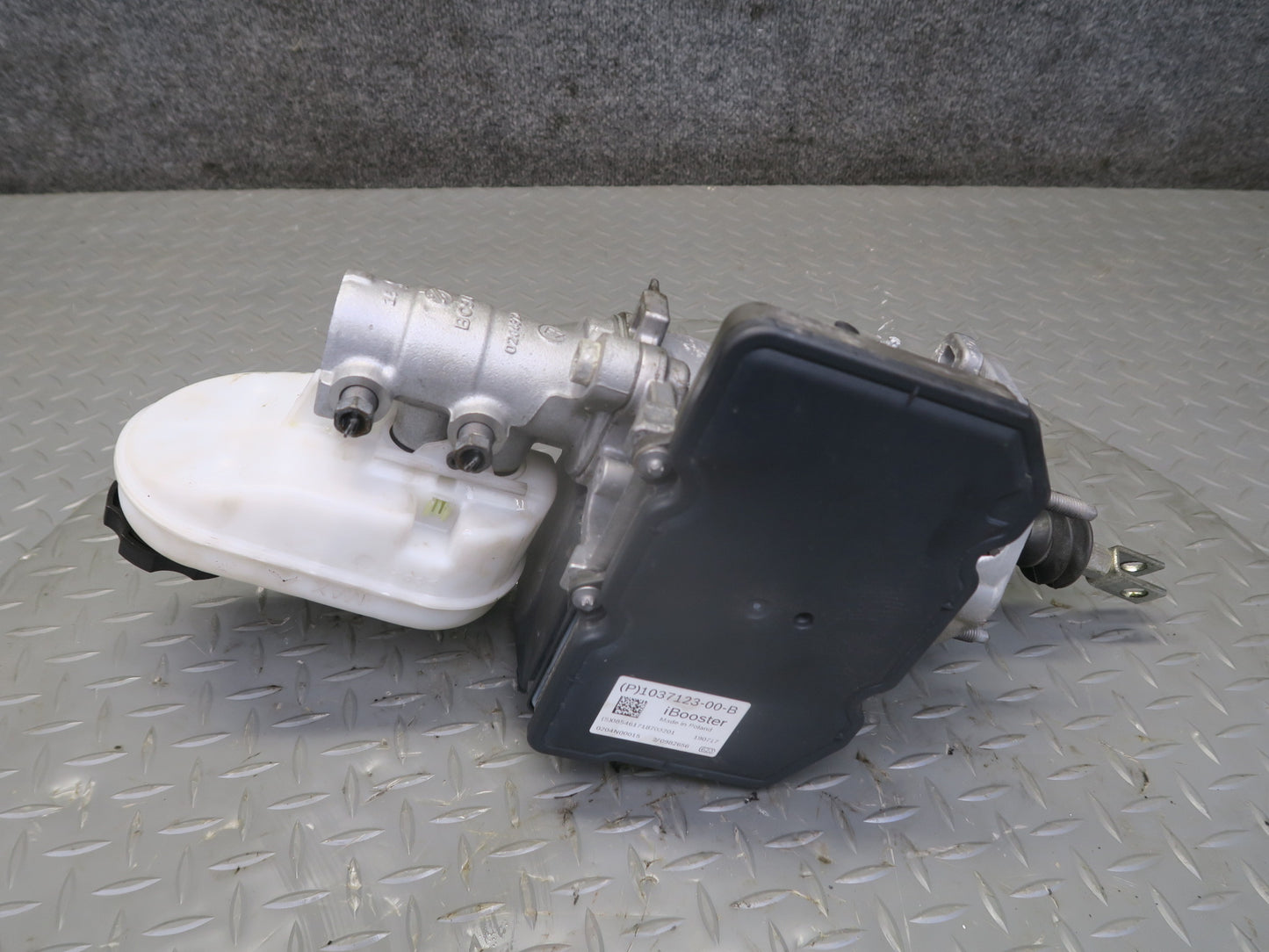 2016-2019 Tesla Model S 75D Electrical Power Brake Ibooster Module W/ Reservoir