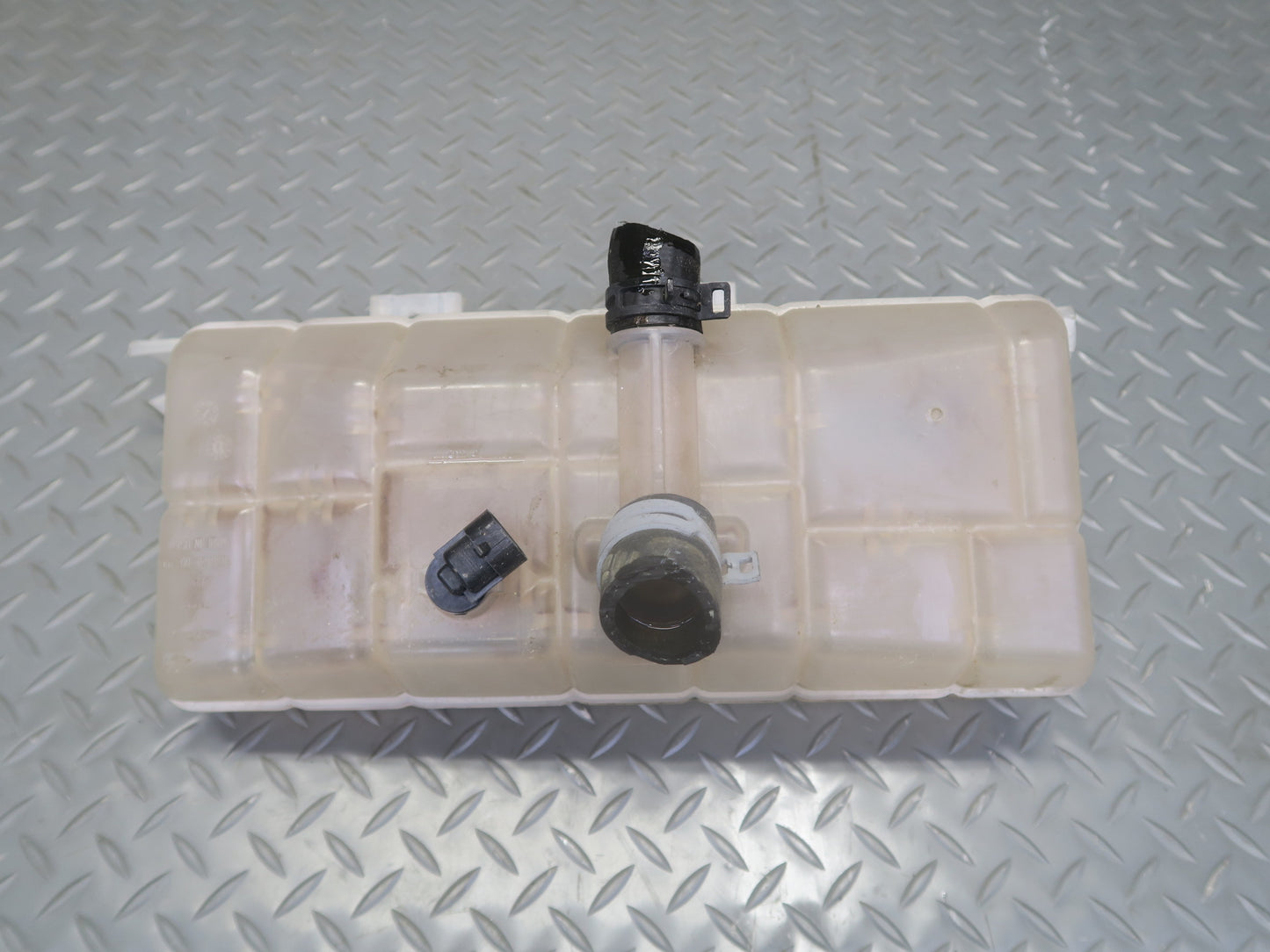 2016-2019 Tesla Model S 75D Engine Coolant Recovery Bottle Reservoir Tank