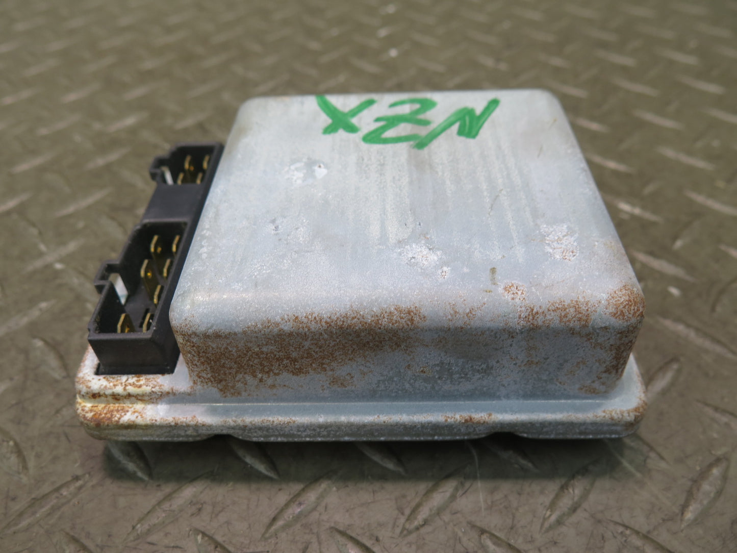 82-83 Datsun Nissan 280ZX S130 NA Ascd Cruise Control Module Unit 28402P9105 OEM