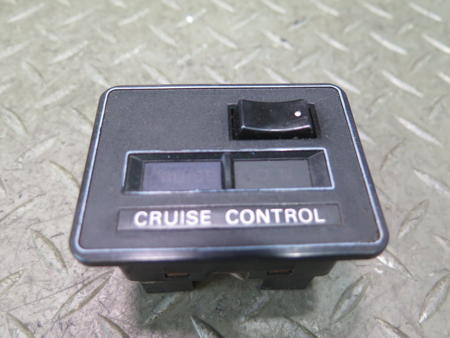79-83 Datsun 280ZX S130 Cruise Control Switch Panel Button Unit OEM