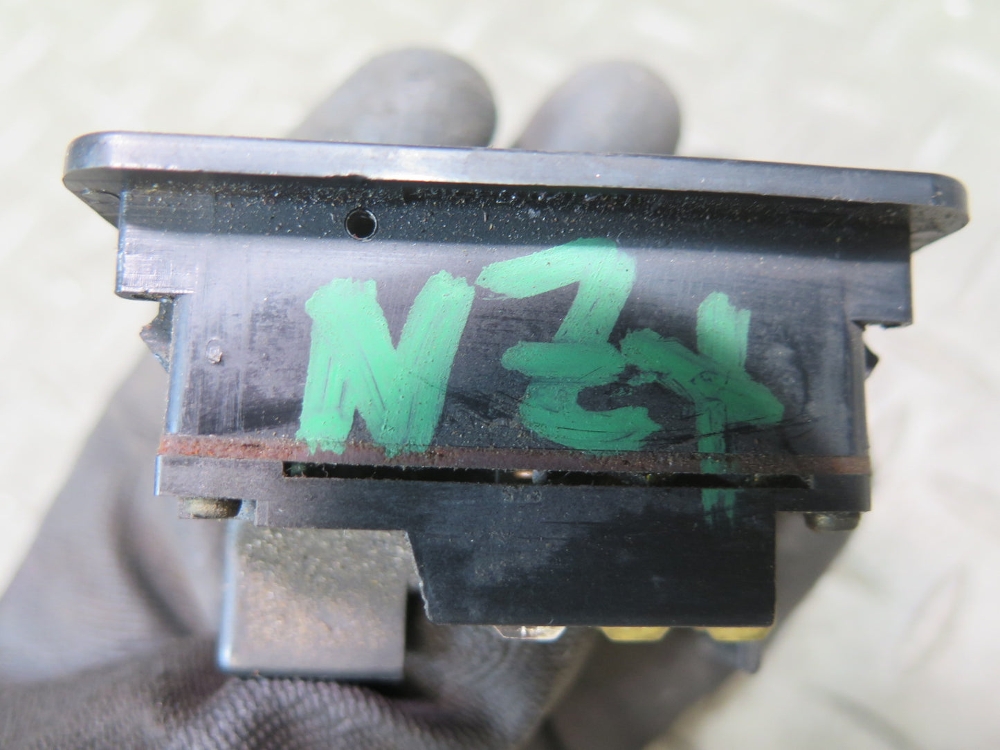 79-83 Datsun 280ZX S130 Cruise Control Switch Panel Button Unit OEM