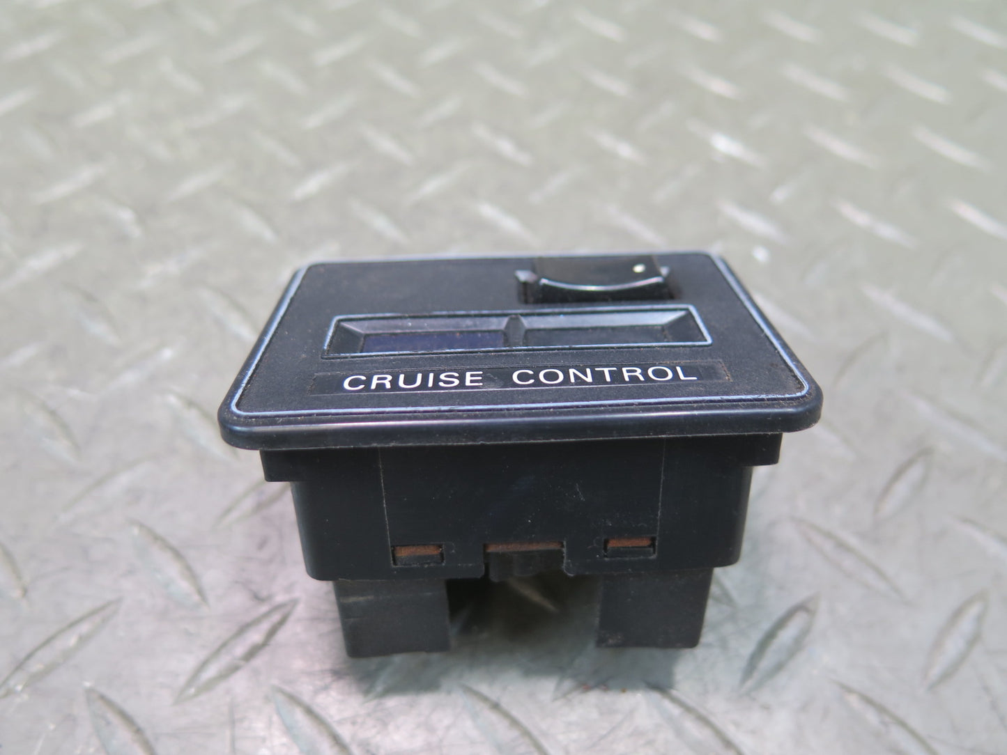 79-83 Datsun 280ZX S130 Cruise Control Switch Panel Button Unit OEM