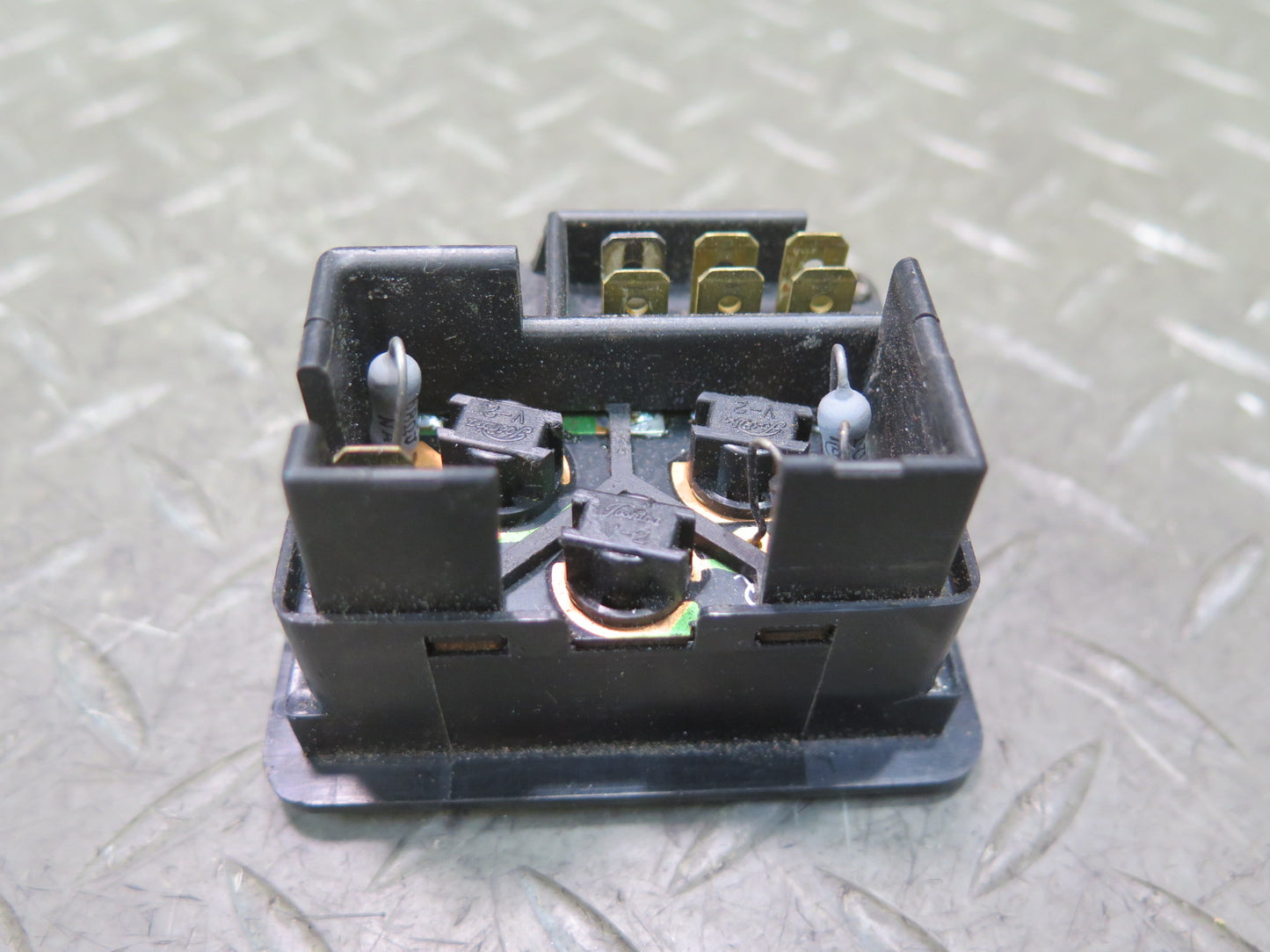 79-83 Datsun 280ZX S130 Cruise Control Switch Panel Button Unit OEM