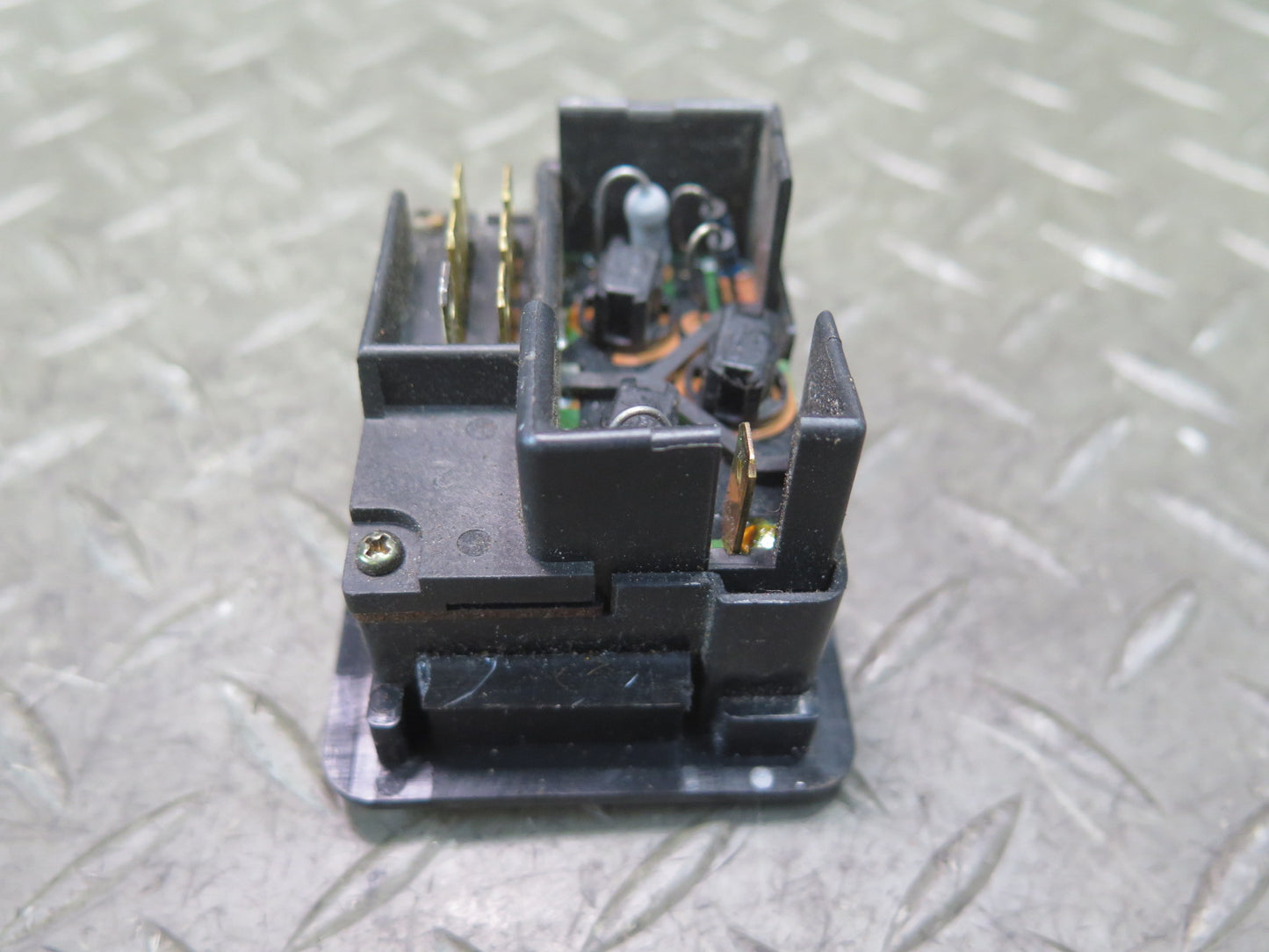 79-83 Datsun 280ZX S130 Cruise Control Switch Panel Button Unit OEM