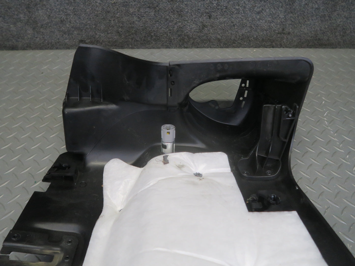 15-17 Jeep Wrangler JK 4-DOOR Rear Right Trunk Trim Panel Cover Black OEM