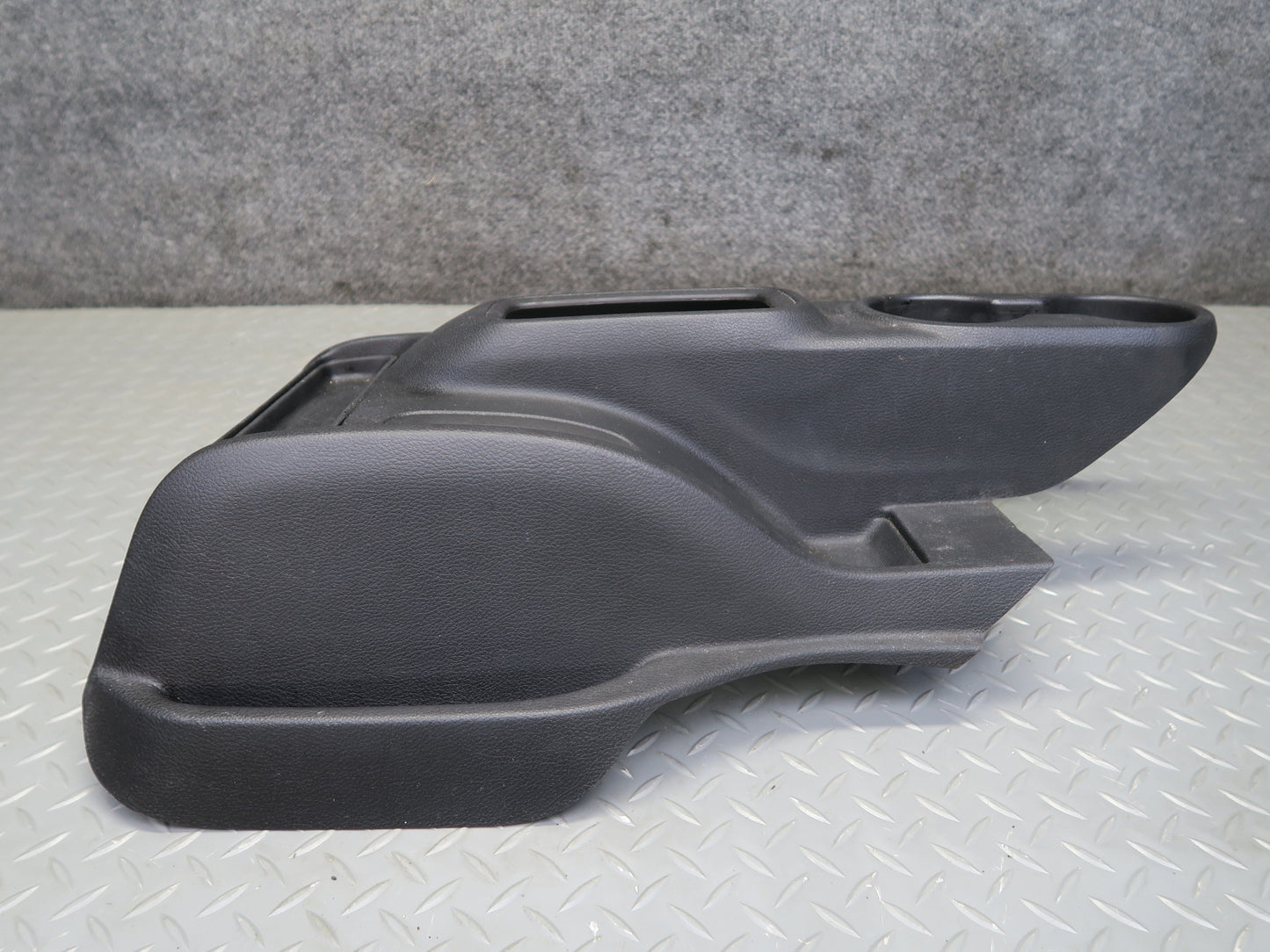 11-17 Jeep Wrangler JK Center Console CUP Holder Trim Cover Panel 1PU23TRMAA OEM