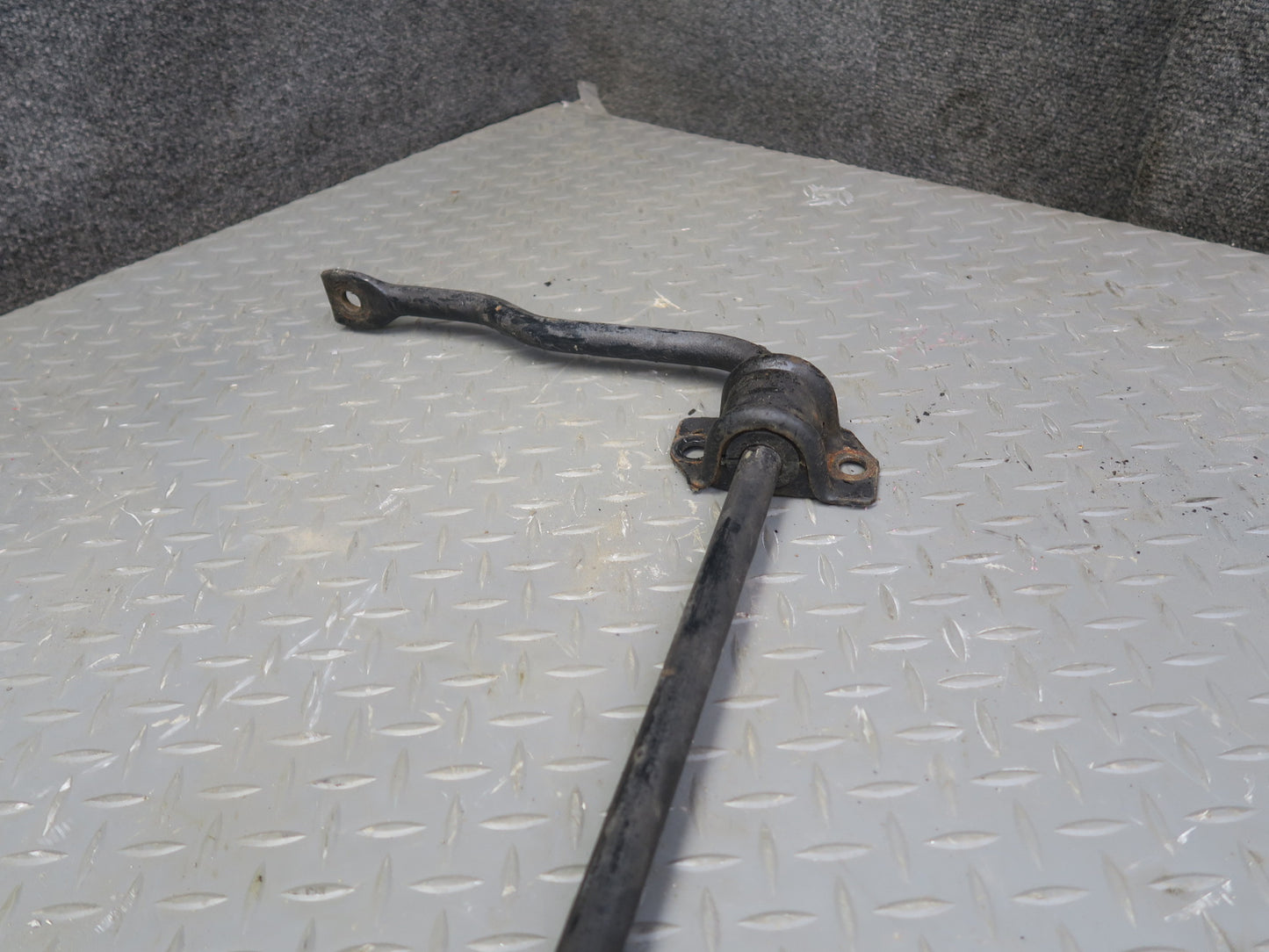 07-10 Jeep Wrangler JK 4x4 Rubicon Rear Anti Roll Skate Stabilizer Sway Bar OEM