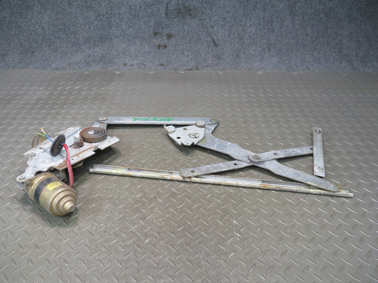 79-83 Datsun Nissan S130 280ZX 2+2 Right Door Window Regulator w Motor OEM