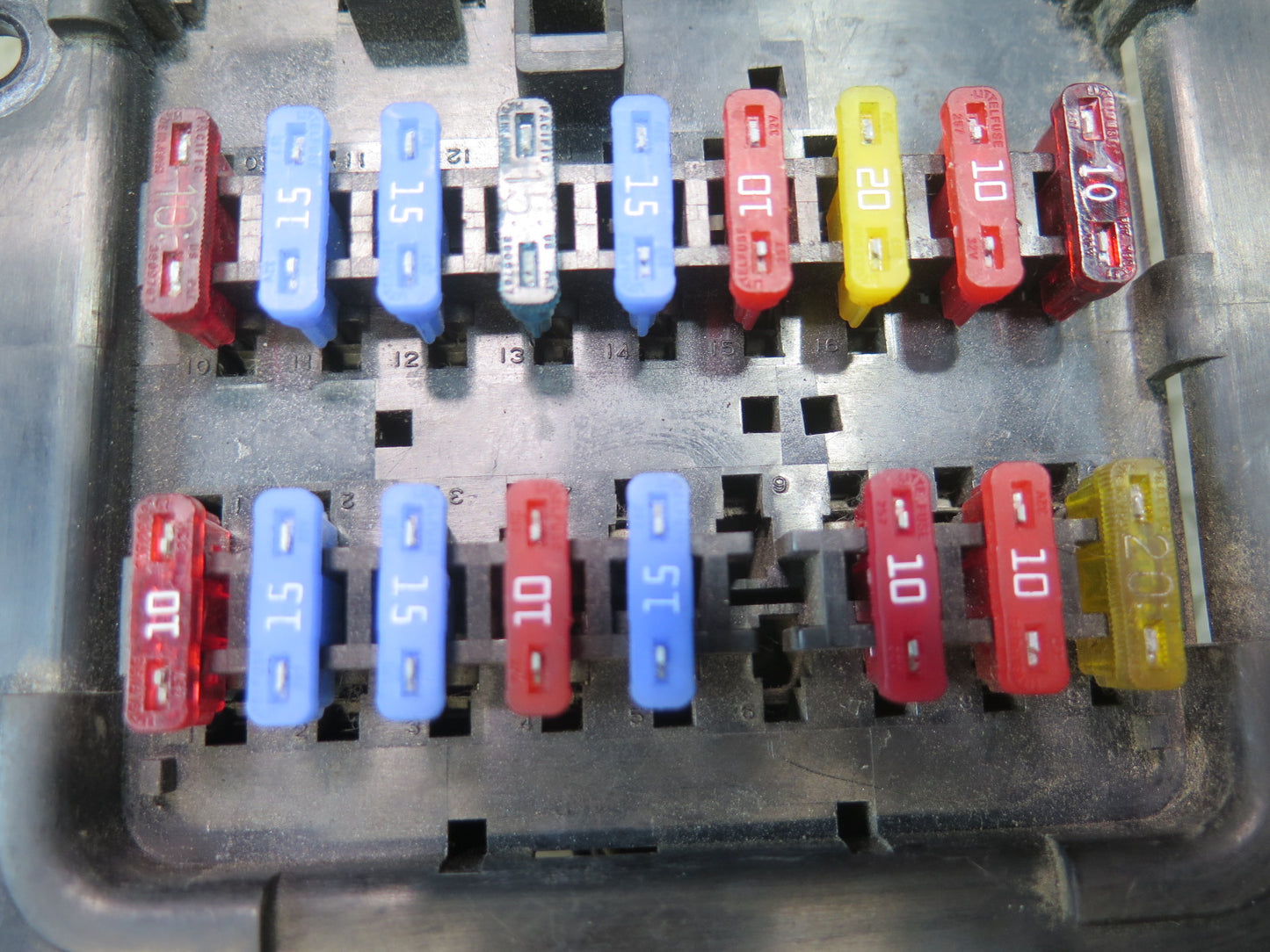 79-83 Datsun 280ZX S130 Interior Fuse Relay Box Module OEM