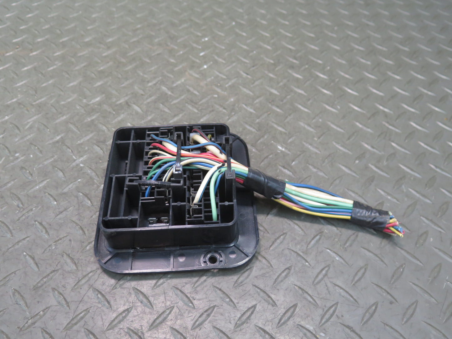 79-83 Datsun 280ZX S130 Interior Fuse Relay Box Module OEM