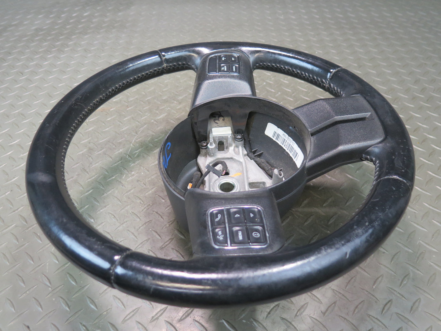 11-18 Jeep Wrangler JK Leather Steering Wheel w Shifters & Controls OEM