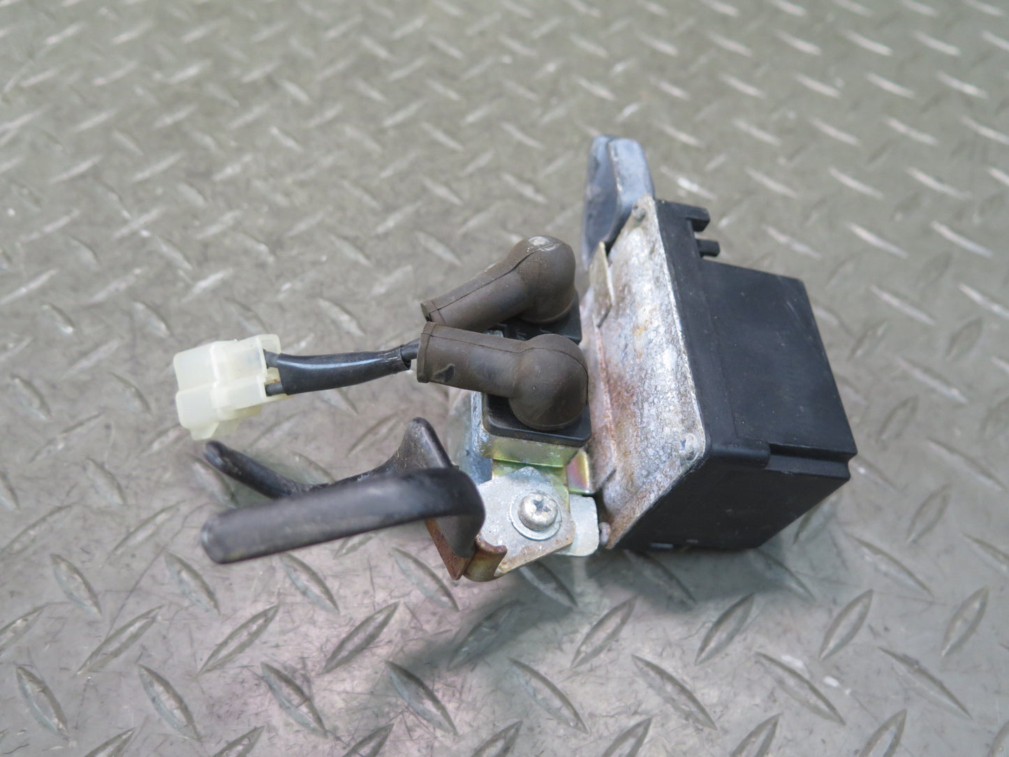 81-83 Datsun S130 280ZX Timer Fan Motor Control Module 28912-P9100 OEM