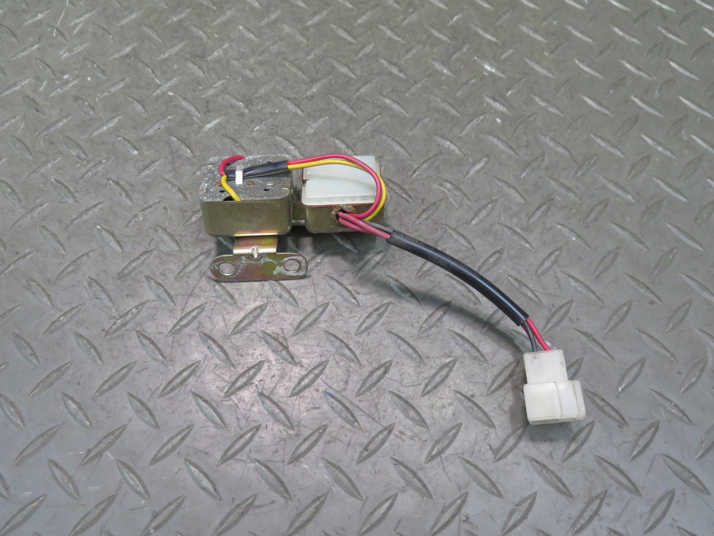 79-83 Datsun 280ZX S130 Horn Relay OEM