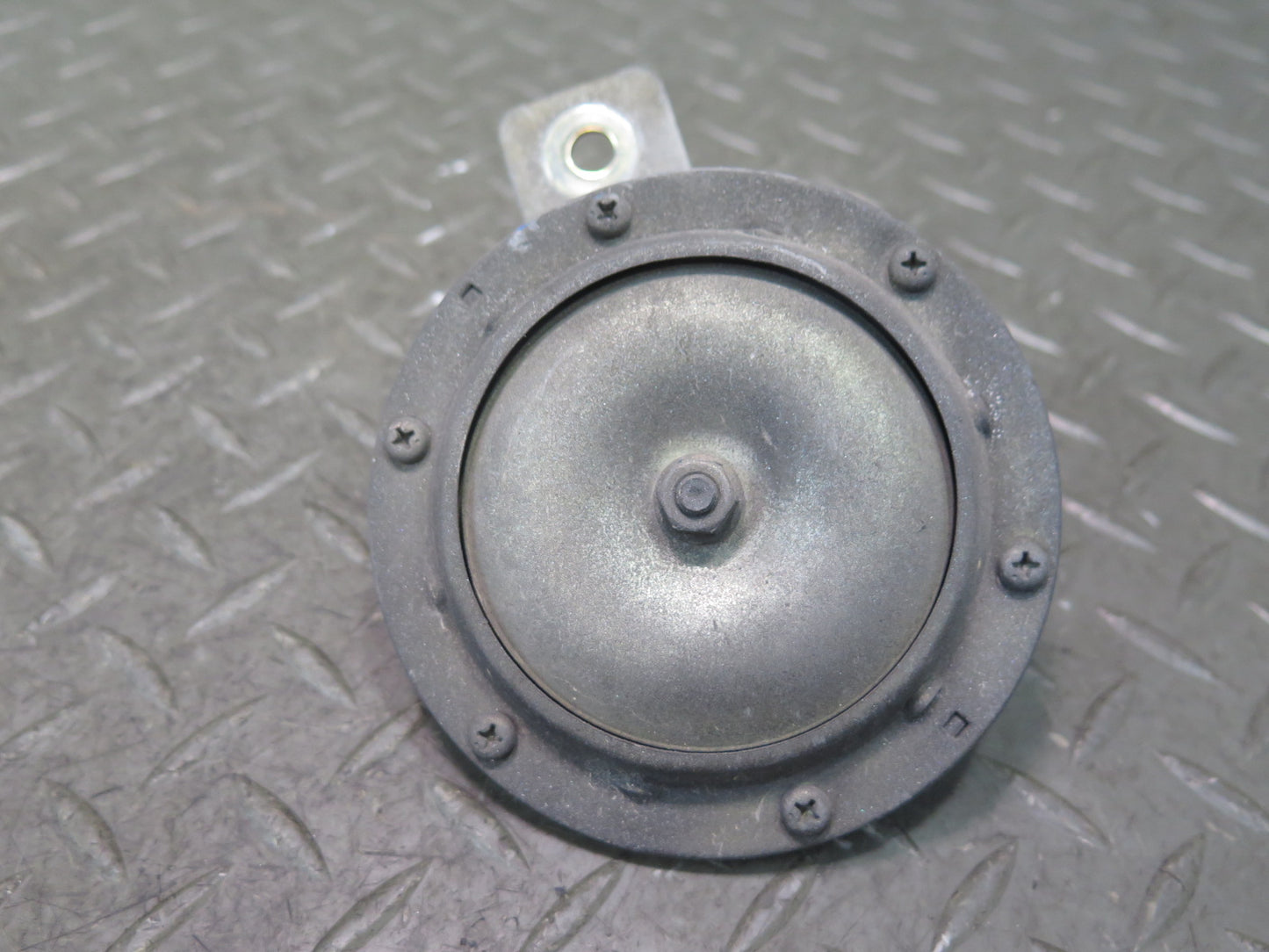 79-83 Datsun Nissan 280ZX S130 High & Low Tone Note Pitch Horn Signal Set OEM