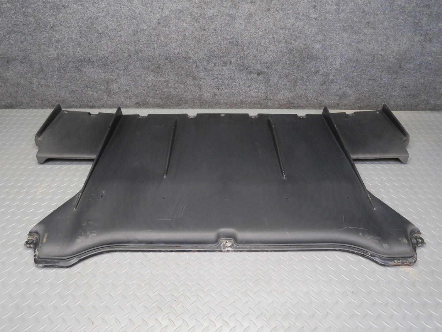 2016-2019 Tesla Model S 75D Rear Bumper Under Body Tray Splash Shield