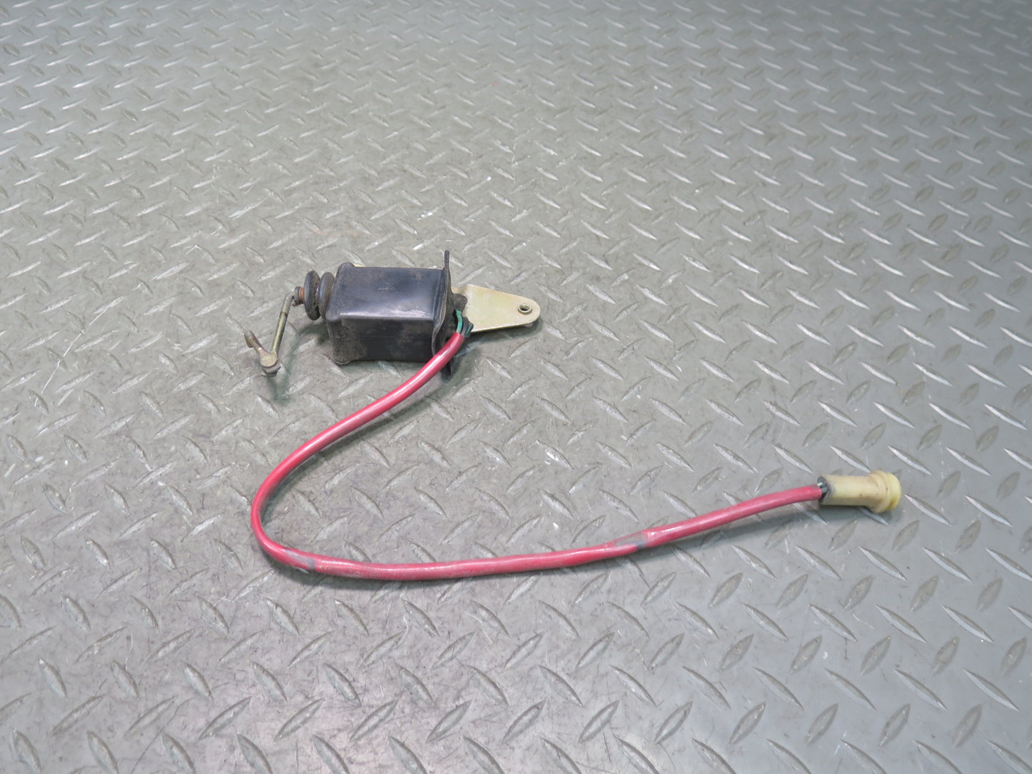 79-83 Datsun S130 280ZX Left Driver Side Power Door Lock Actuator OEM