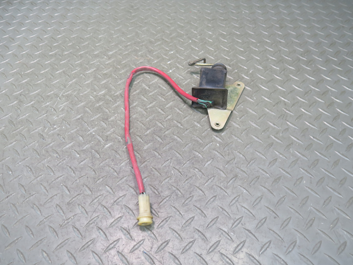 79-83 Datsun S130 280ZX Left Driver Side Power Door Lock Actuator OEM