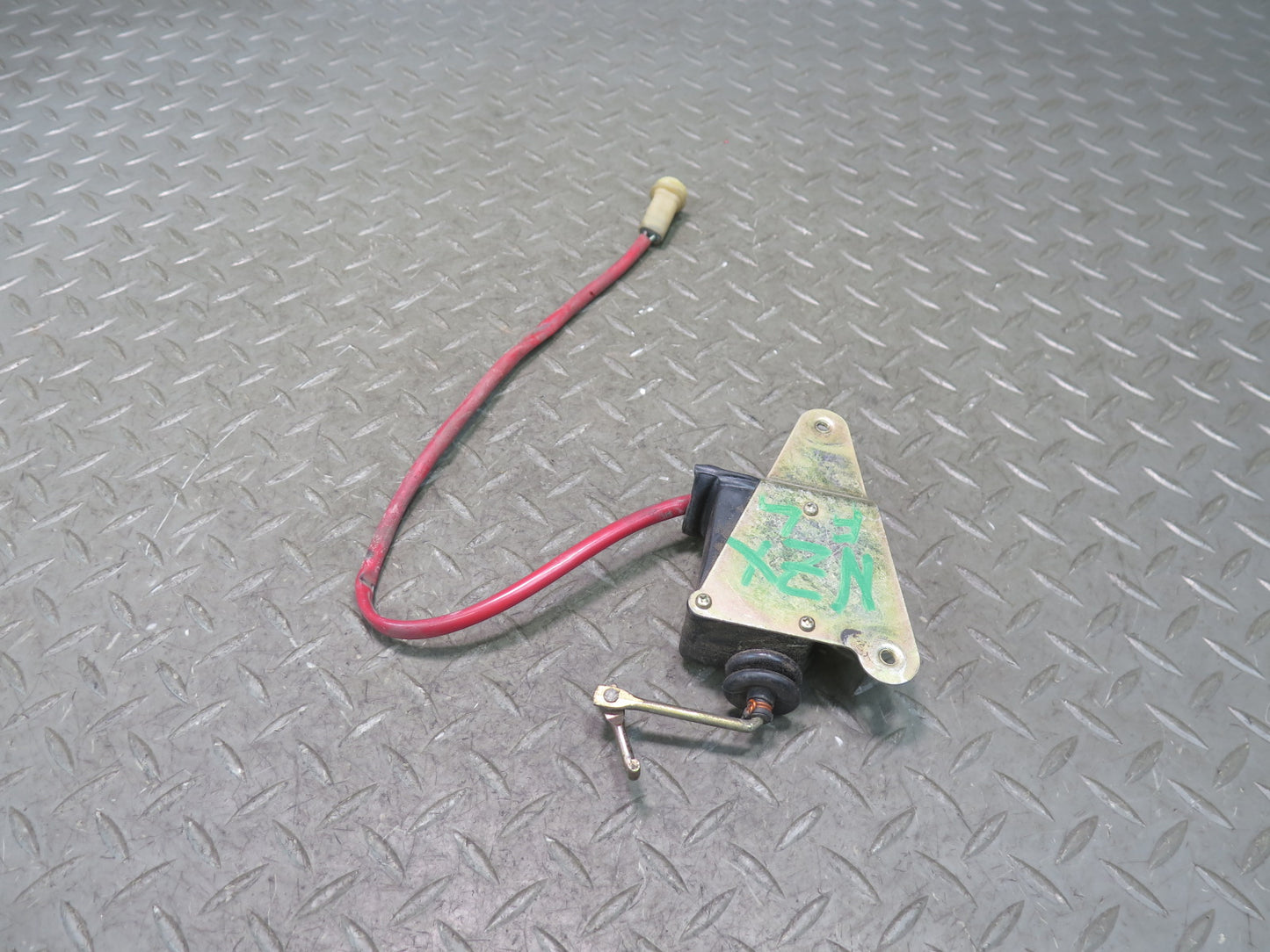 79-83 Datsun S130 280ZX Left Driver Side Power Door Lock Actuator OEM