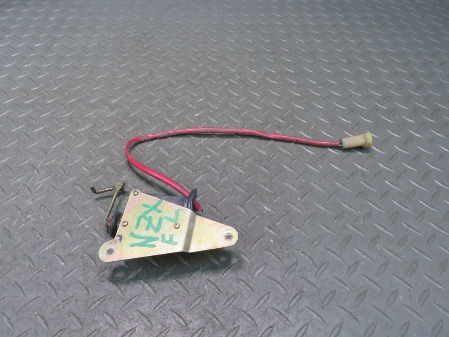 79-83 Datsun S130 280ZX Left Driver Side Power Door Lock Actuator OEM