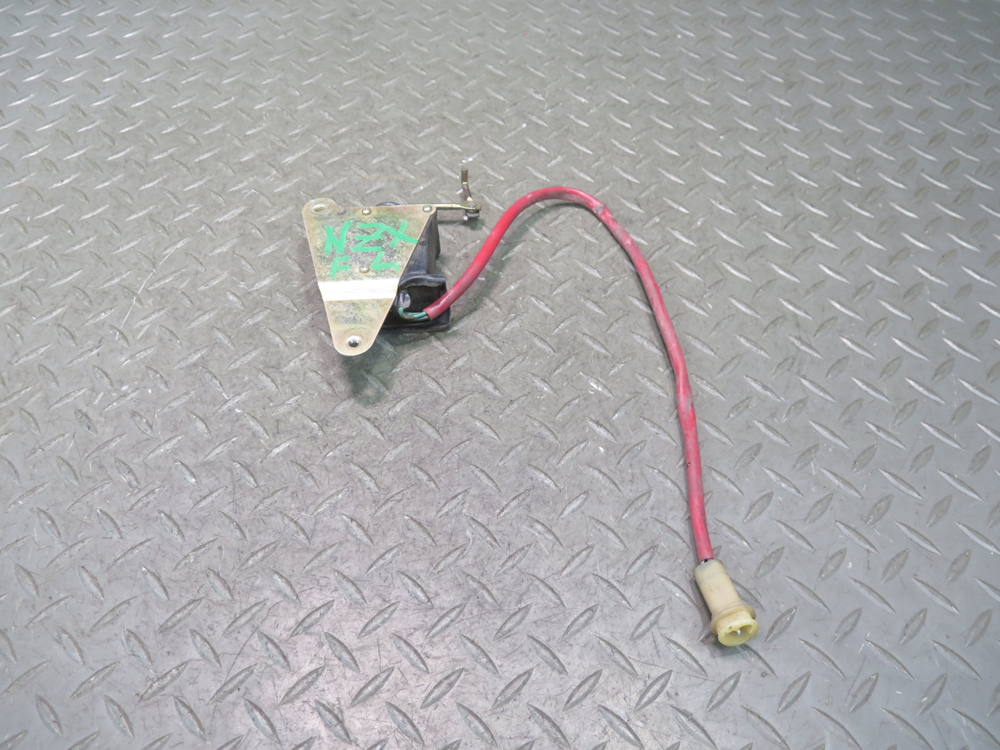 79-83 Datsun S130 280ZX Left Driver Side Power Door Lock Actuator OEM