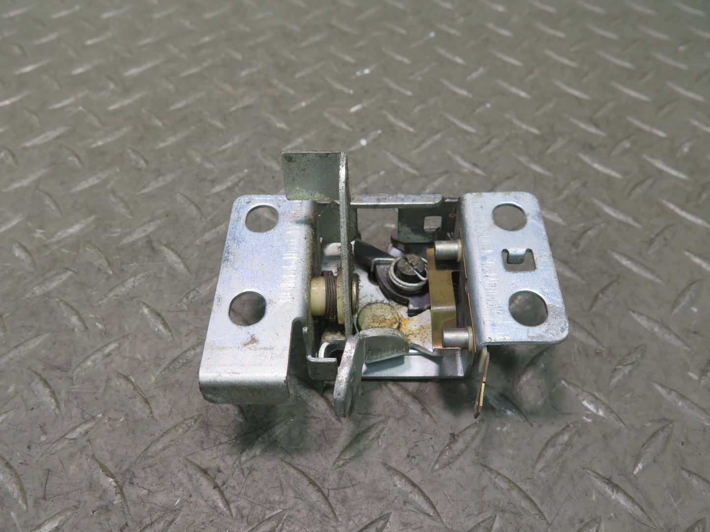 79-83 Datsun 280ZX S130 Rear Hatch Trunk Lid Lock Latch OEM