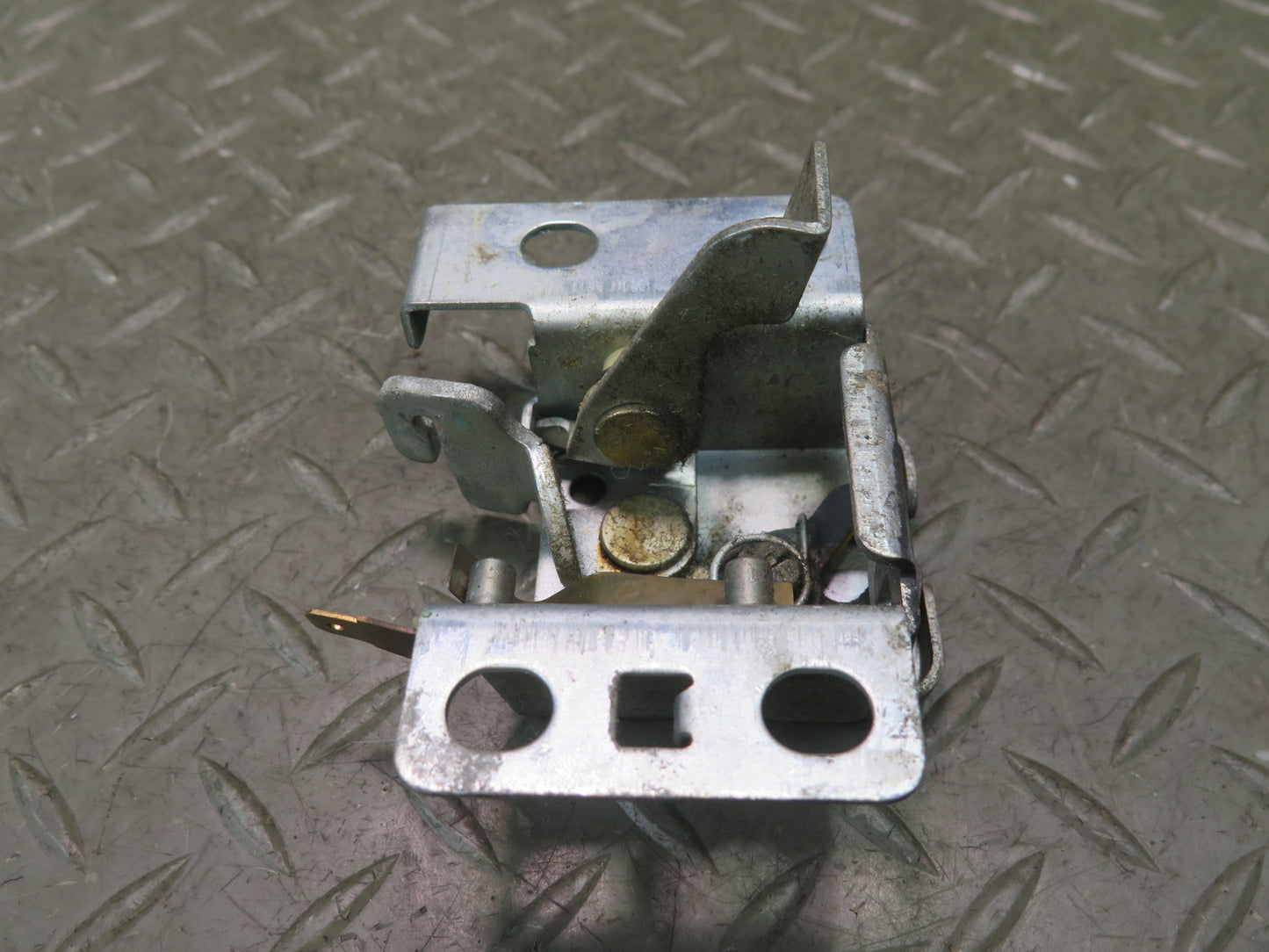 79-83 Datsun 280ZX S130 Rear Hatch Trunk Lid Lock Latch OEM