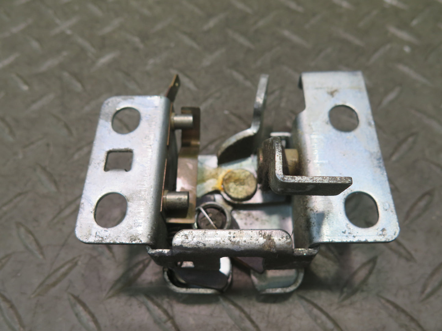 79-83 Datsun 280ZX S130 Rear Hatch Trunk Lid Lock Latch OEM