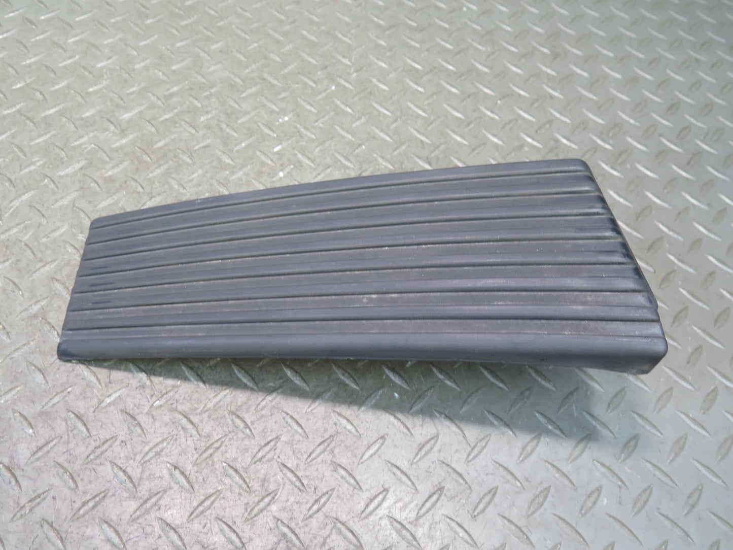 81-83 Datsun 280ZX 2+2 Left & Right B Pillar Finisher Molding Set OEM