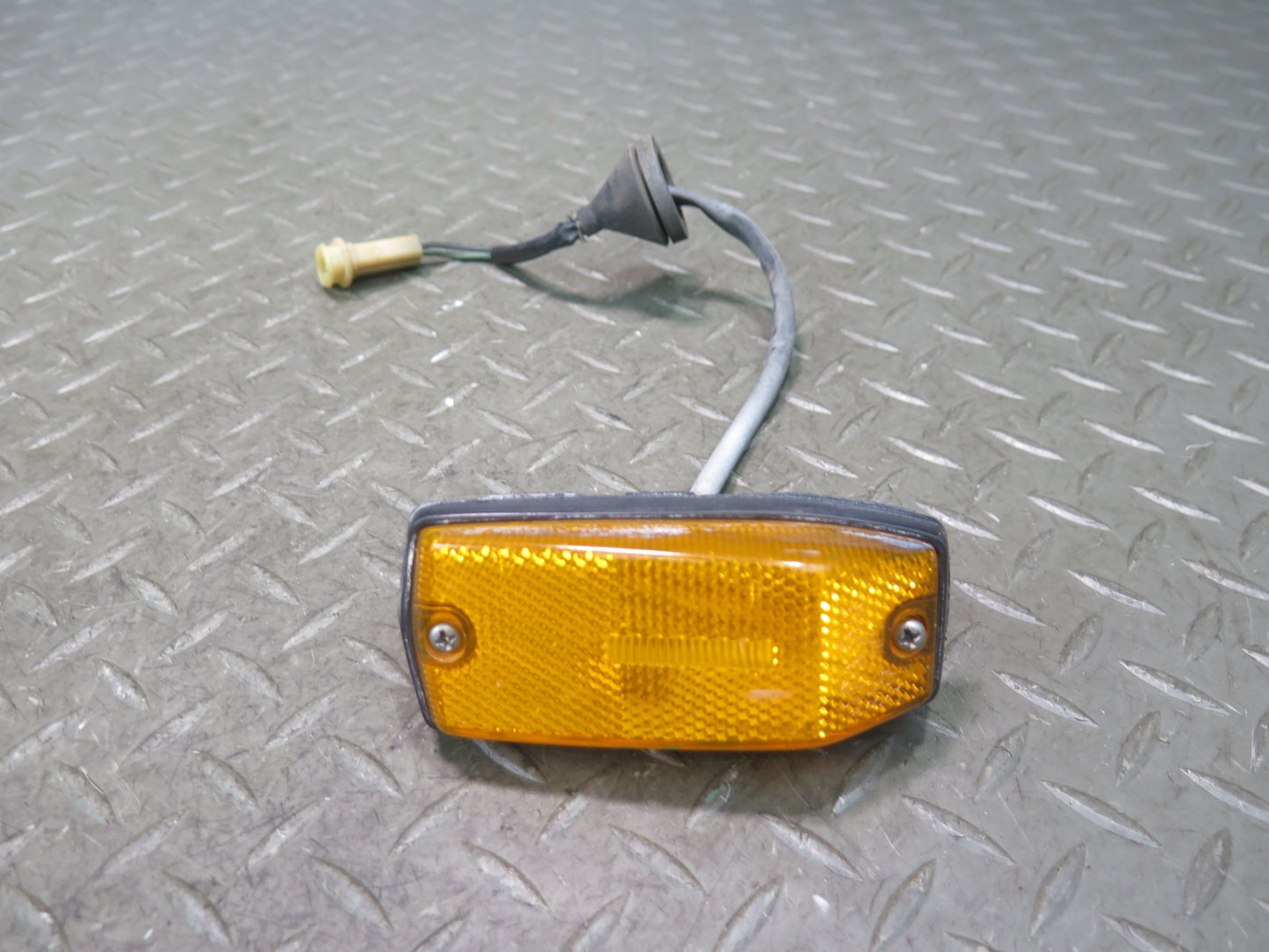 79-83 Datsun 280ZX S130 Front Right & Left Side Marker Light Lamp Set OEM