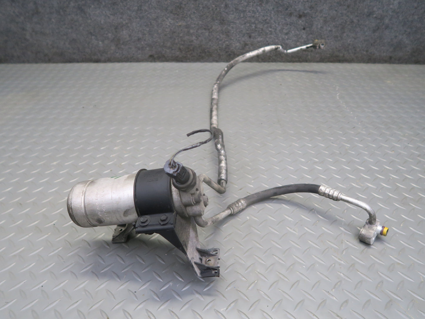 01-06 BMW E46 330ci M54 Set of 6 A/C Air Condition Hose Pipe Line Dryer OEM