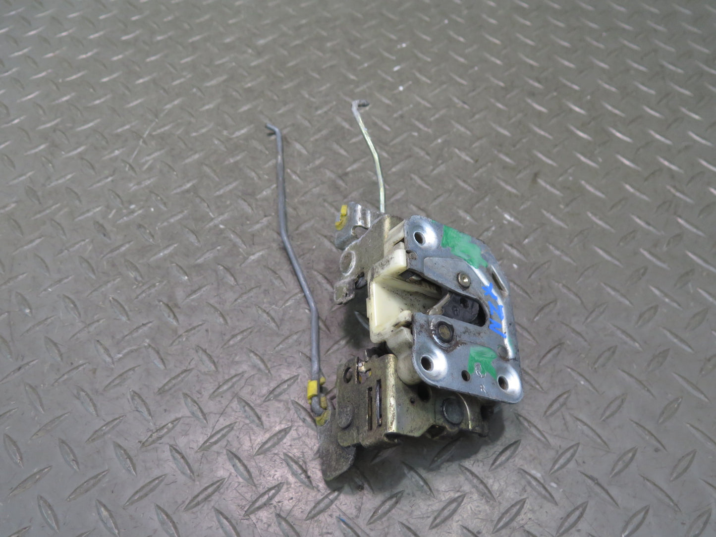 79-83 Datsun Nissan S130 280ZX 2+2 Right Door Lock Latch Actuator OEM
