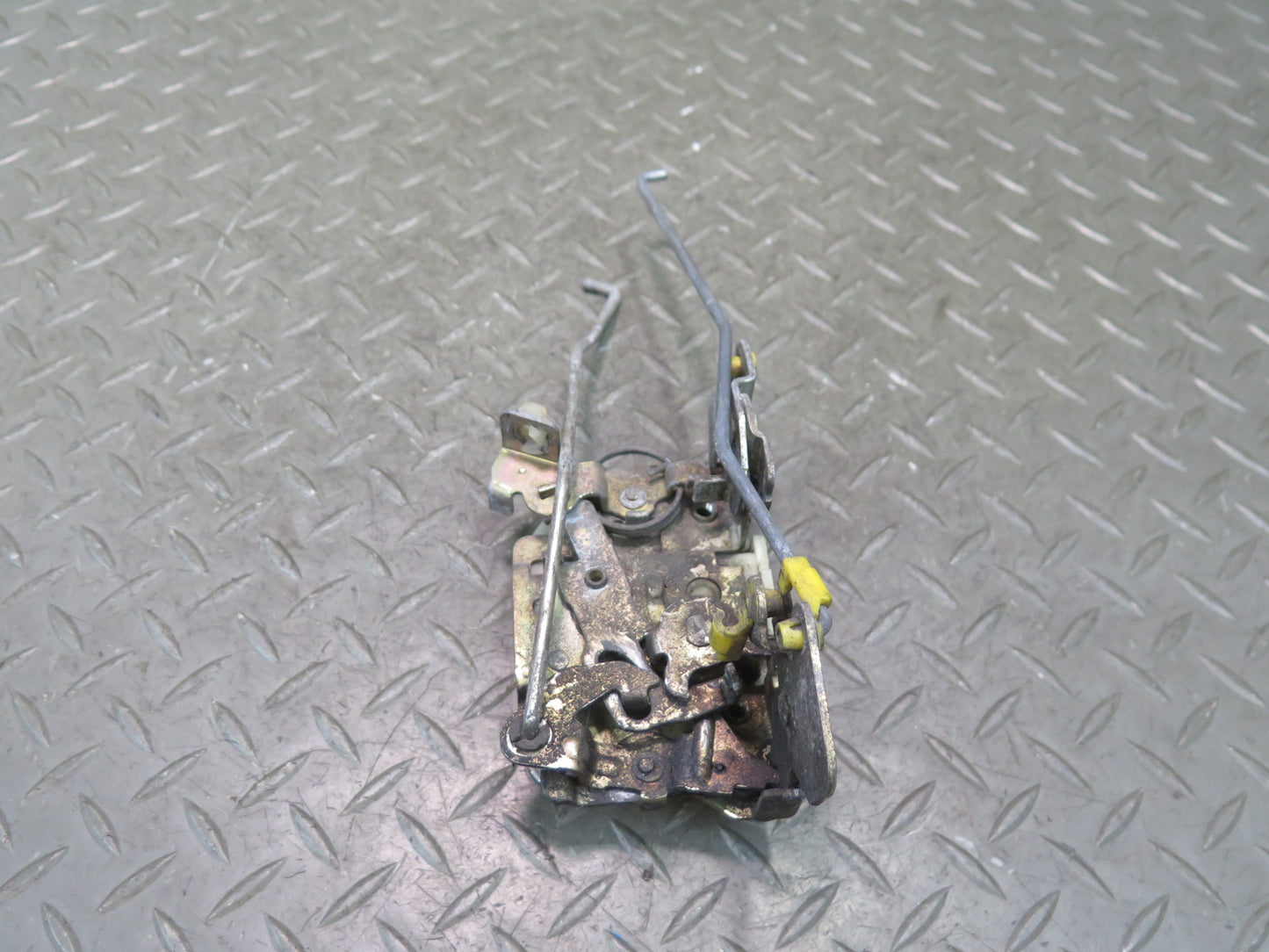 79-83 Datsun Nissan S130 280ZX 2+2 Right Door Lock Latch Actuator OEM