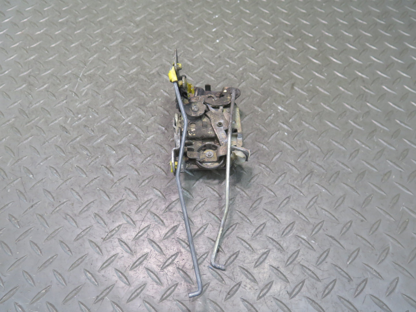 79-83 Datsun Nissan S130 280ZX 2+2 Right Door Lock Latch Actuator OEM