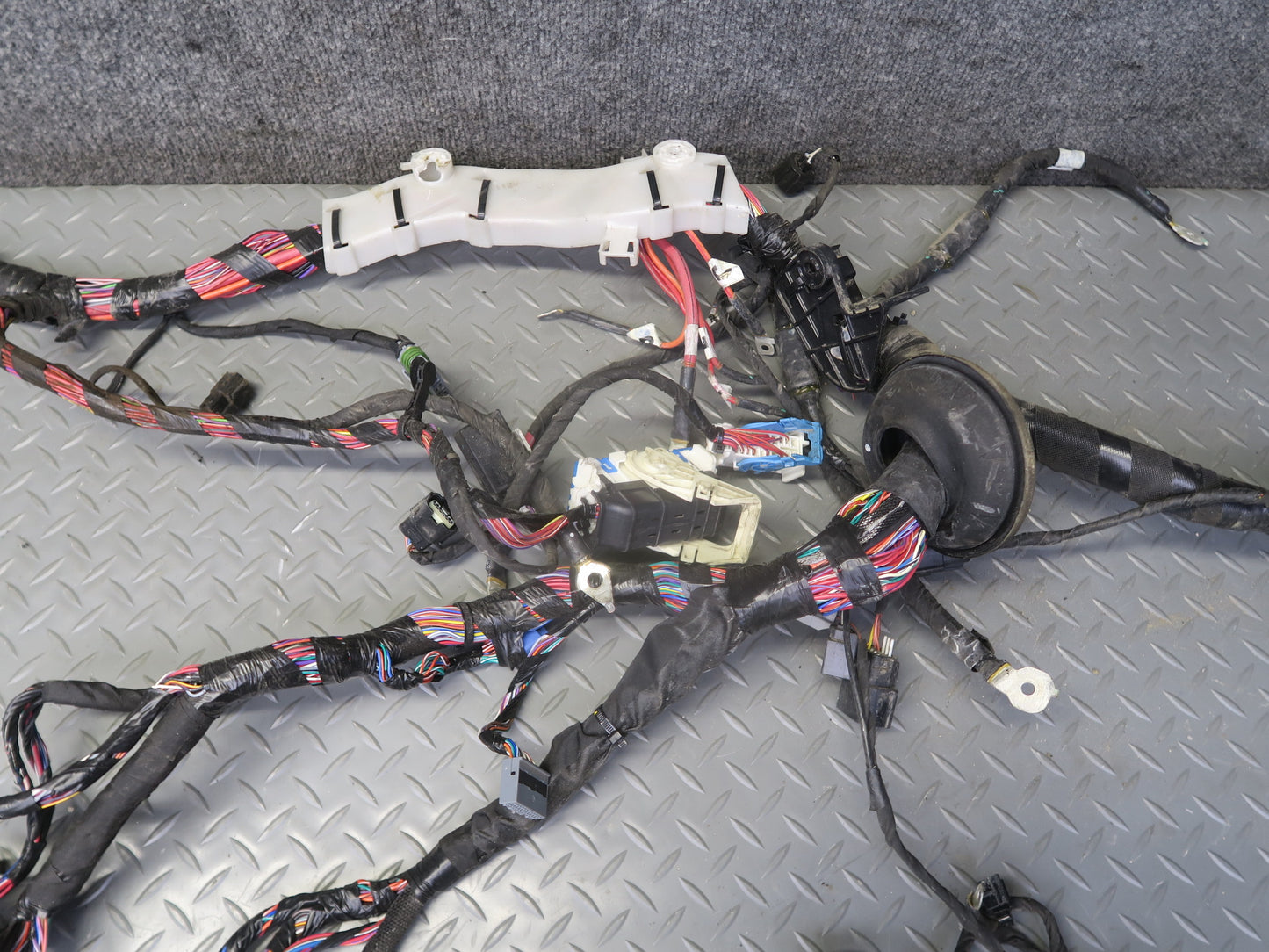 2016-2019 Tesla Model S 75D Front Main Wiring Harness
