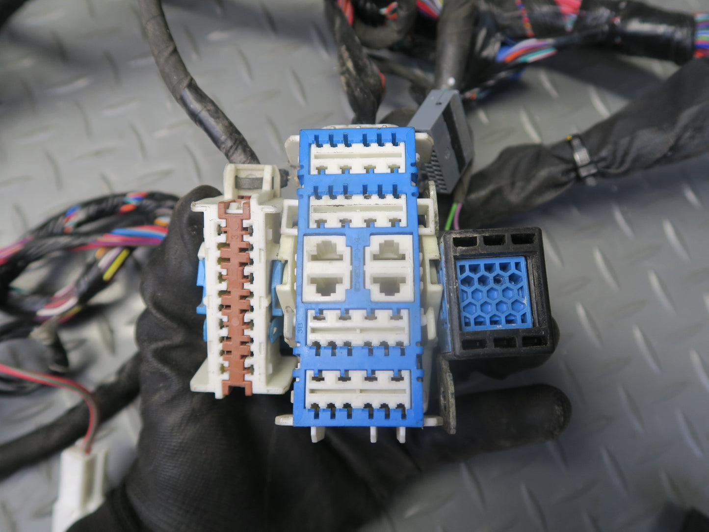 2016-2019 Tesla Model S 75D Front Main Wiring Harness