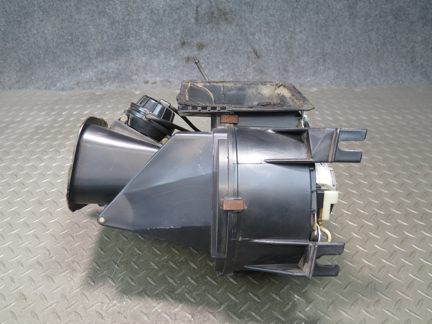 79-83 Datsun 280ZX S130 2+2 Hvac AC Heater Blower Motor Fan Housing OEM