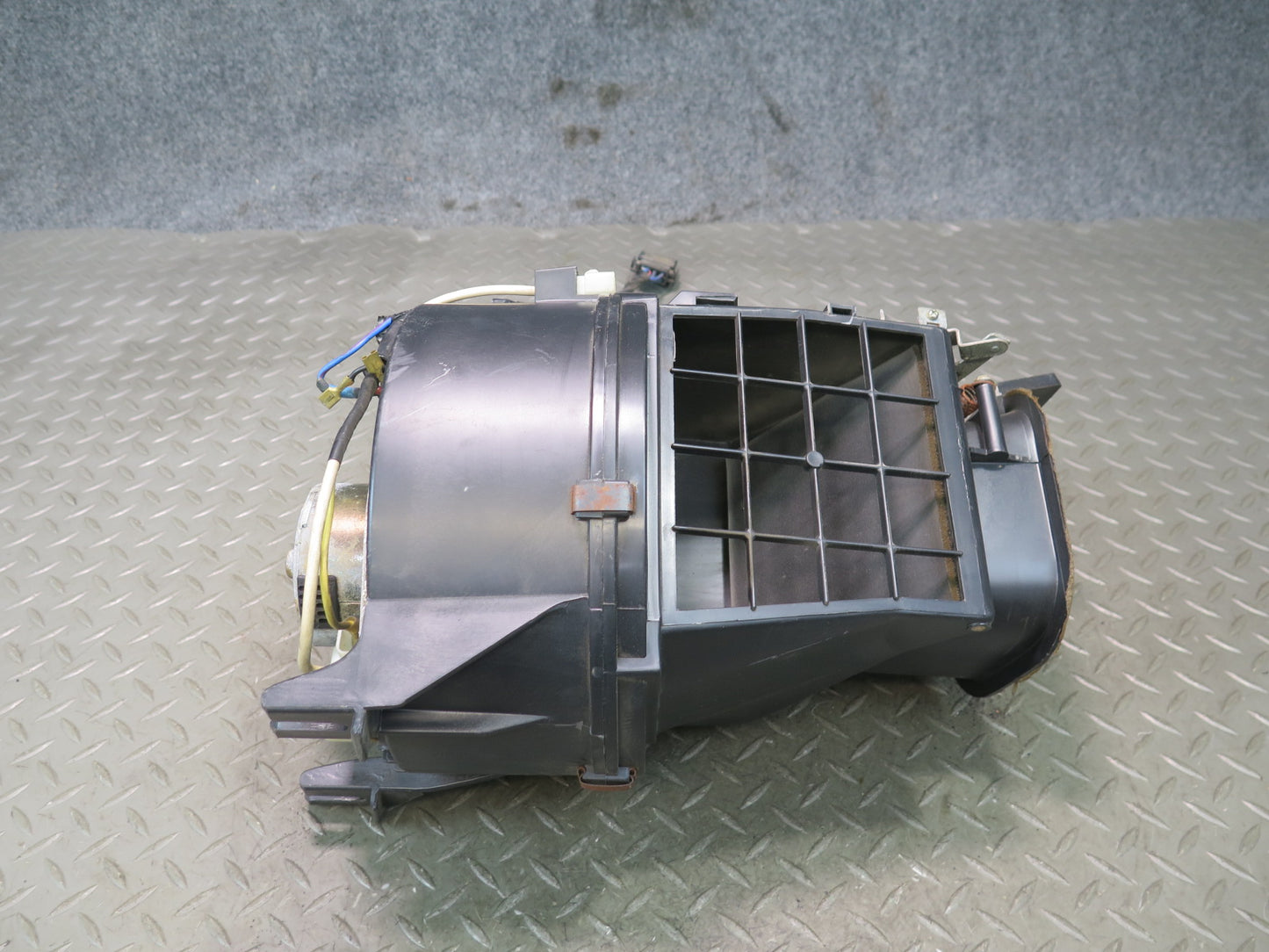 79-83 Datsun 280ZX S130 2+2 Hvac AC Heater Blower Motor Fan Housing OEM