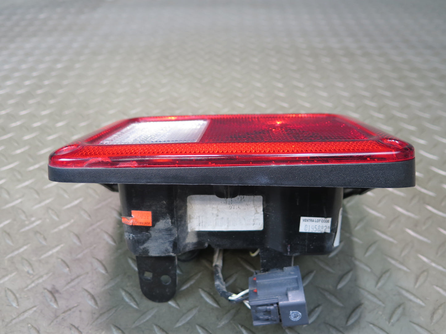07-18 Jeep Wrangler JK Rear Left Tail Light Lamp OEM