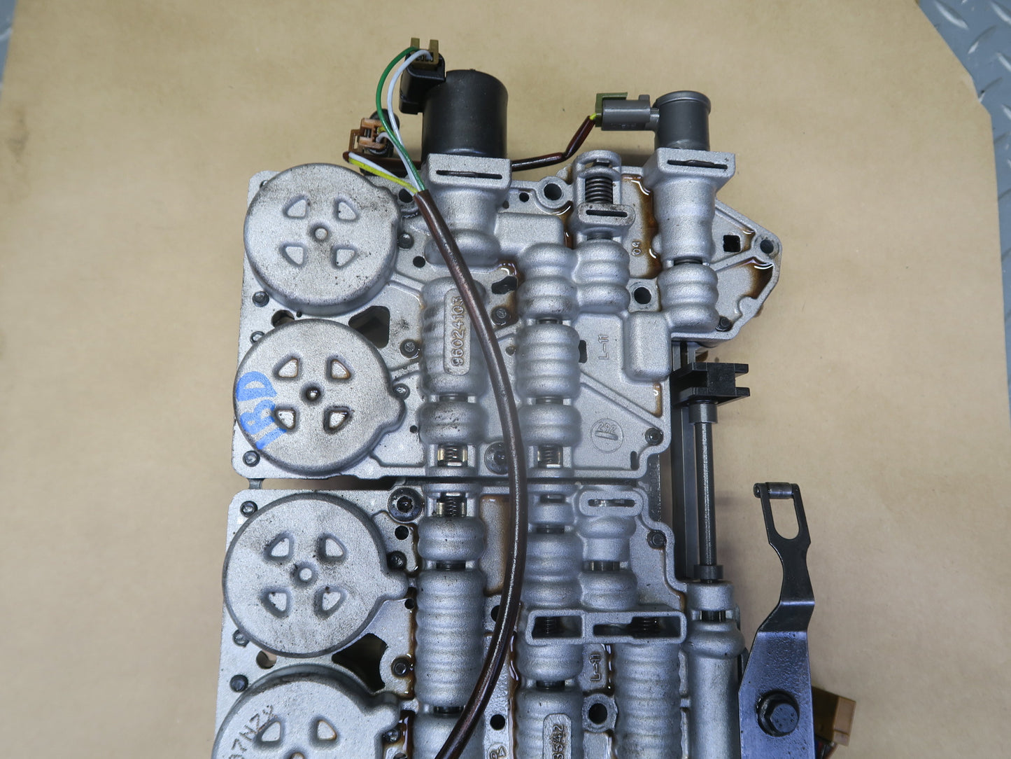 04-06 BMW E46 330ci M54 A5S 390R A/T Transmission Valve Body Mechatronic OEM
