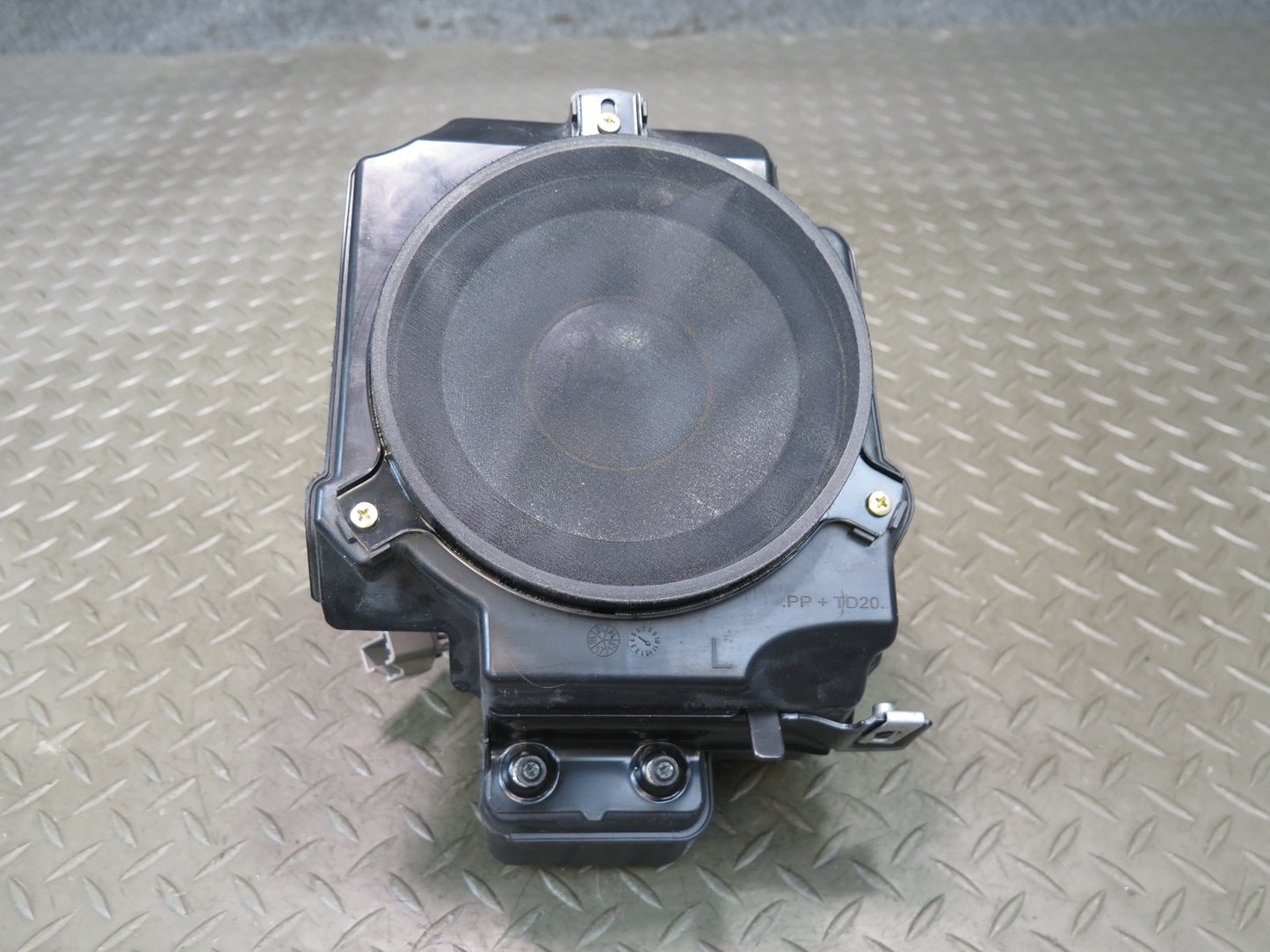 15-18 Jeep Wrangler JK Left Side Floor Subwoofer Speaker 68223343AA OEM