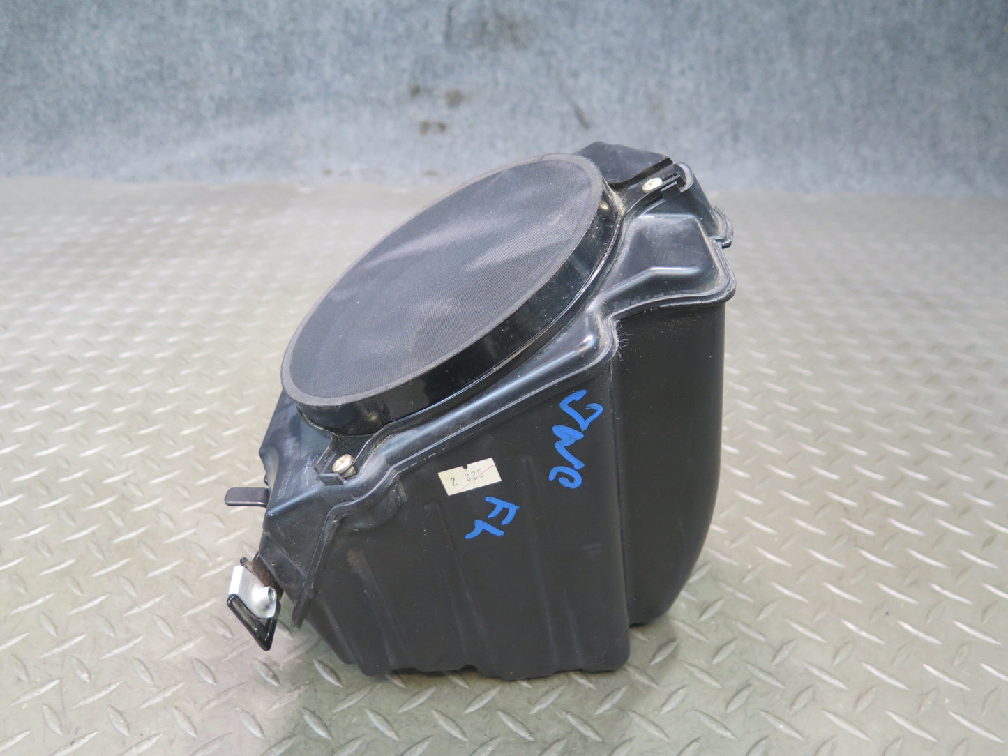 15-18 Jeep Wrangler JK Left Side Floor Subwoofer Speaker 68223343AA OEM