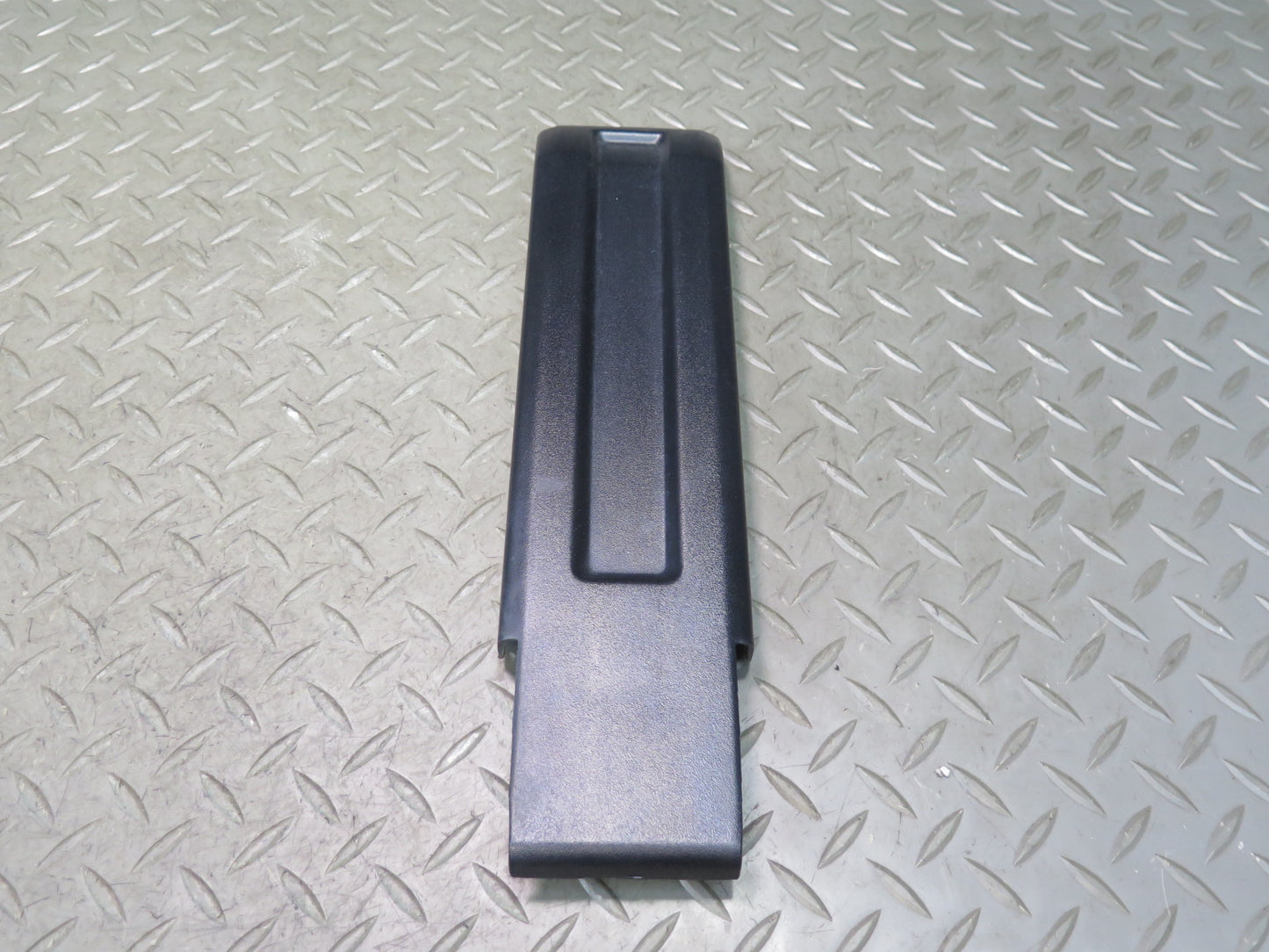 11-18 Jeep Wrangler JK Rear Left & Right Tailgate Hinge Trim Cover Panel Set OEM