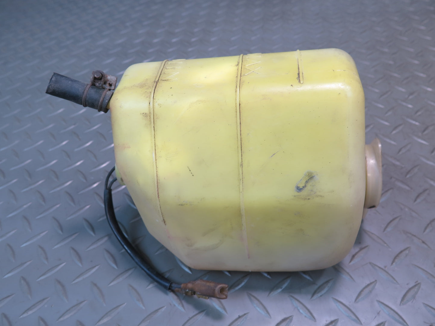 79-83 Datsun Nissan 280ZX S130 NA Engine Coolant Expansion Reservoir Tank OEM